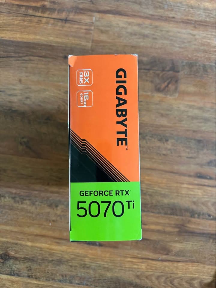 BNIB GIGABYTE RTX 5070 Ti WINDFORCE OC SFF 16G GV-N507TWF3OC-16GD