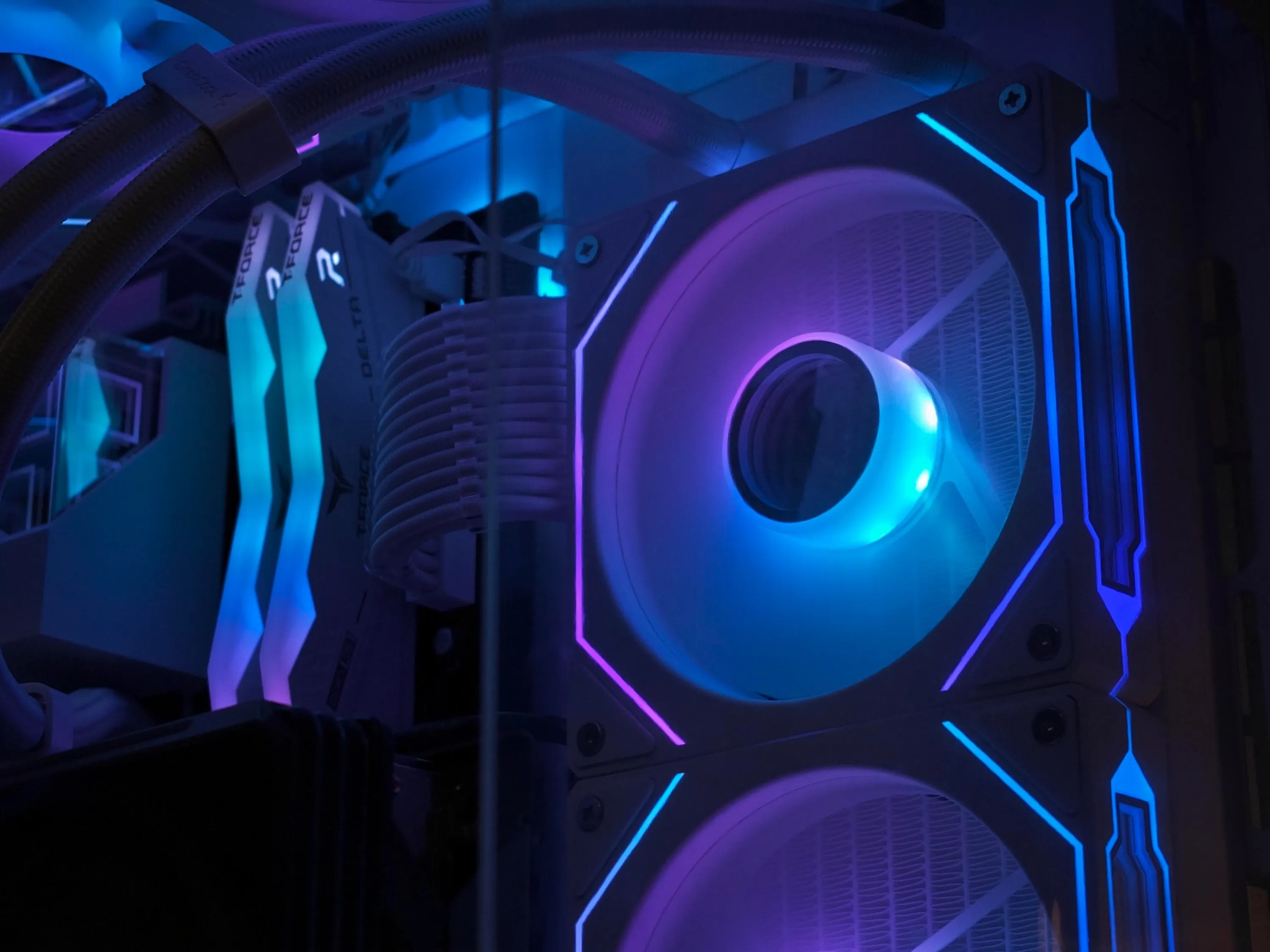 Ryzen 7 7800X3D, RTX 4070 Ti, 32GB DDR5, AM5 | 1440P/4K Gaming PC