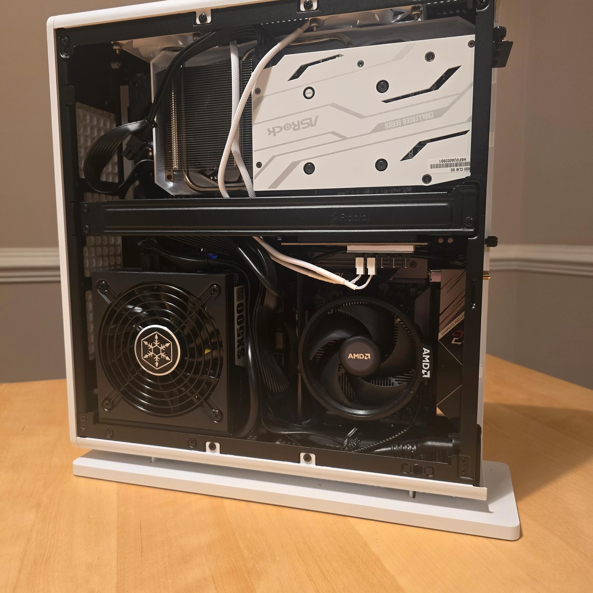 Closeout! 1440p Mini "Falcon" | Eats Through ESports Titles | AMD RX 7700XT