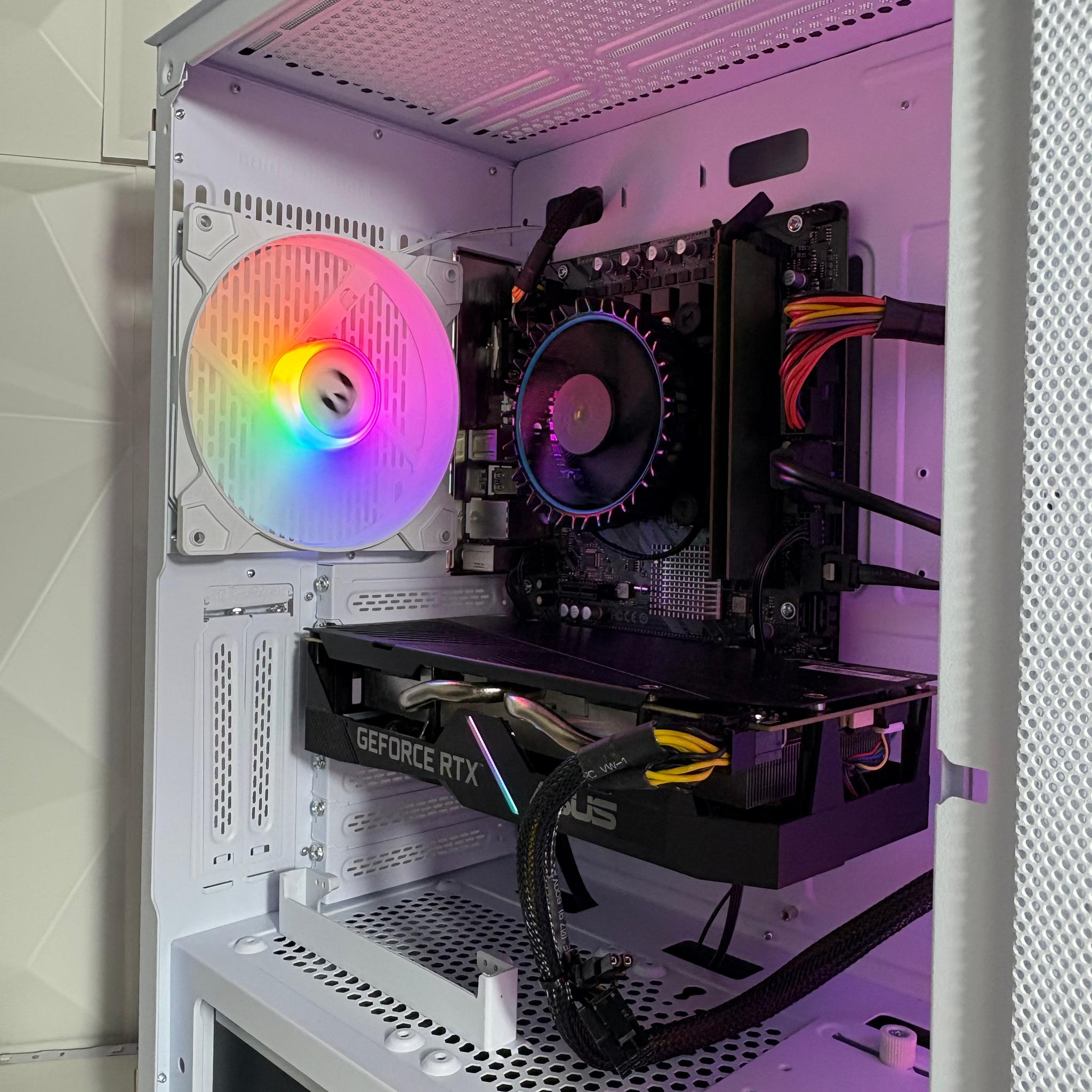 //ICEBERG V2// - RTX 2060, Core i3 12100F, 16GB, 500GB SSD