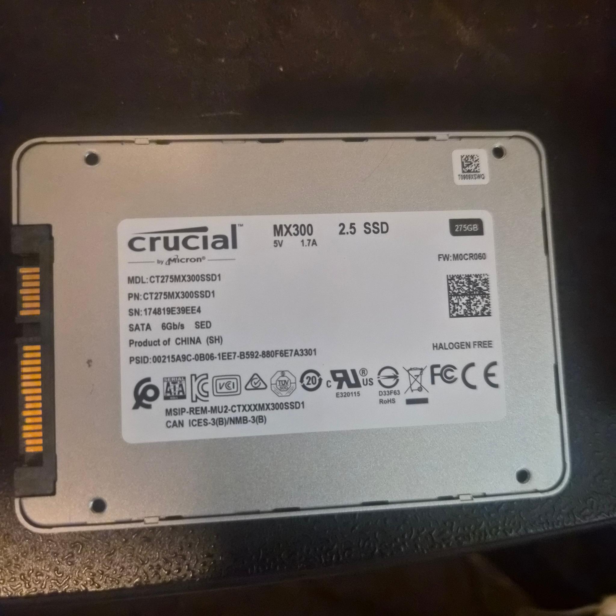275GB Crucial MX300