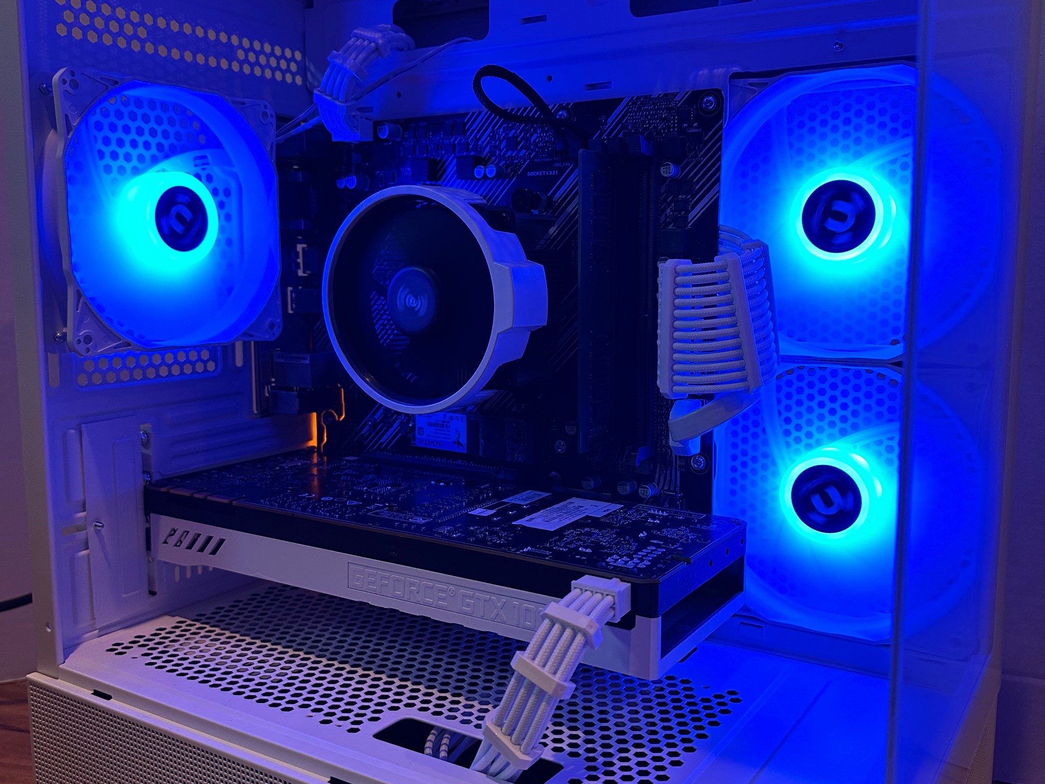 GTX 1070 | Ryzen 5 2600x | 16GB DDR4 | 1.12TB | Win 11 | Office 2024 | FREE SHIP | Budget Gaming PC