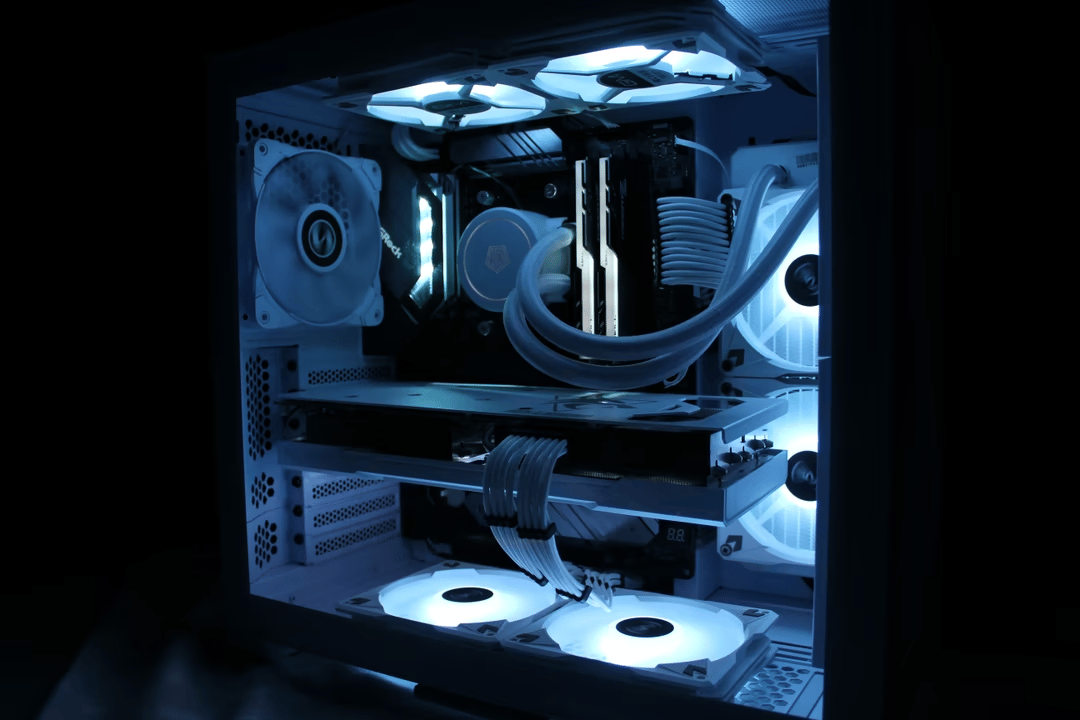 All-White Gaming PC | Ryzen 5 5600x & RX 6700XT