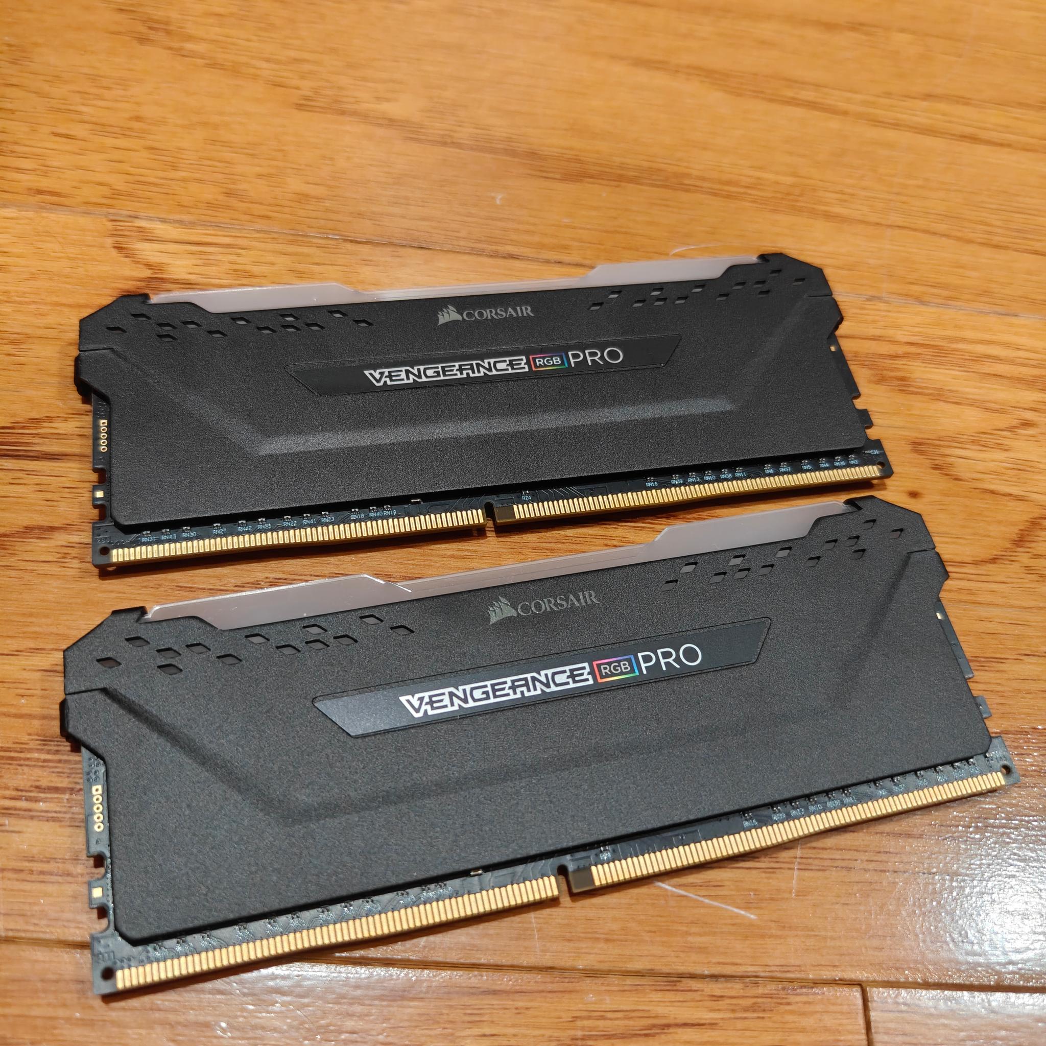 Corsair Vengeance RGB PRO 32GB KIT (2x16) DDR4 3200MHz