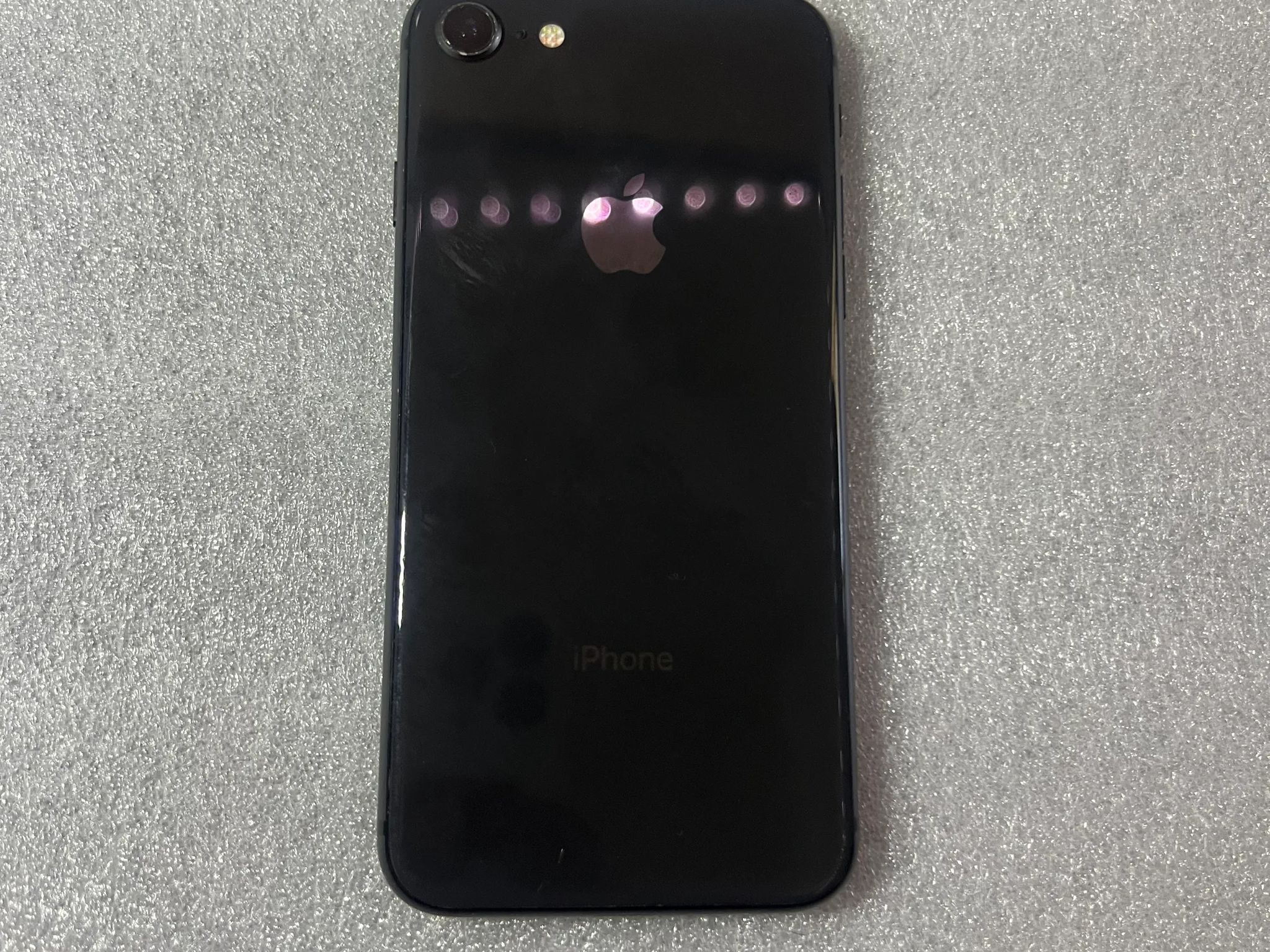 iPhone 8 Unlocked 64gb