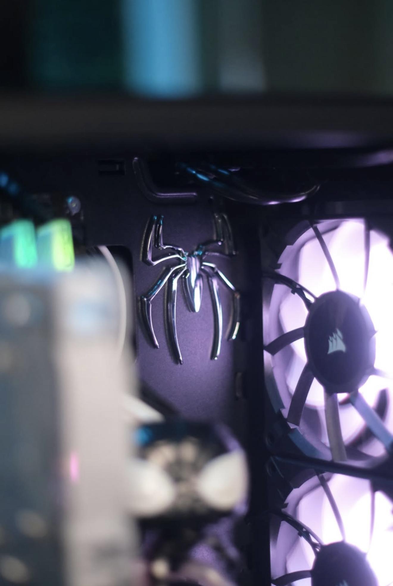 WONDERFUL Black and White spider-Man RGB Gaming PC