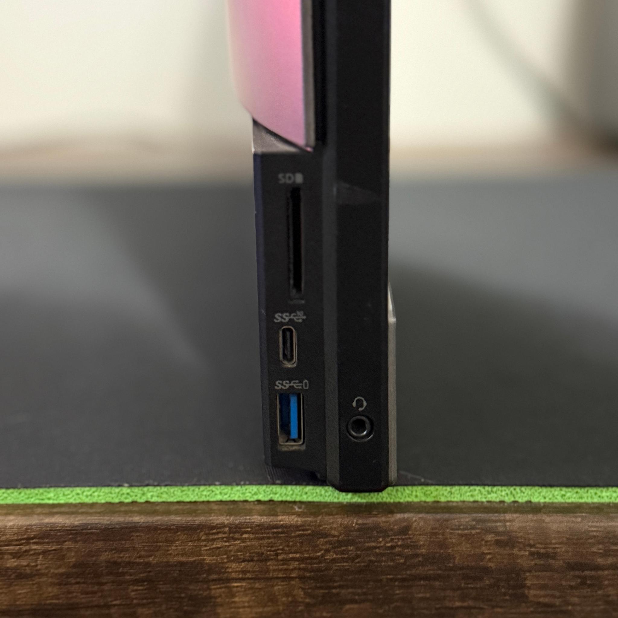 Dell OptiPlex 7760 AIO | i7-8700 | 32GB RAM | 1TB NVMe | Webcam
