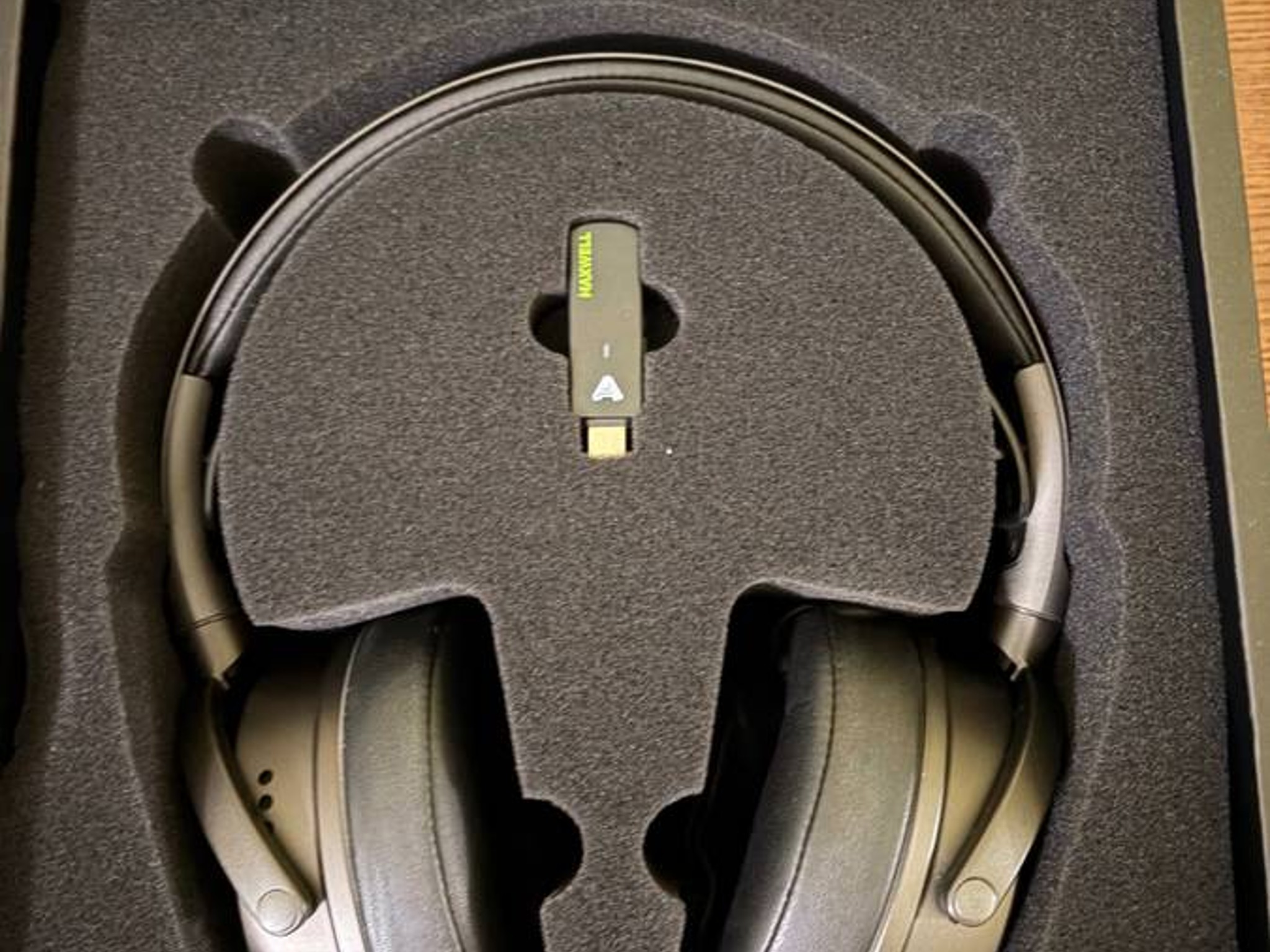 Audeze Maxwell Wireless Gaming Headset for Xbox, PS, Mac, & PC