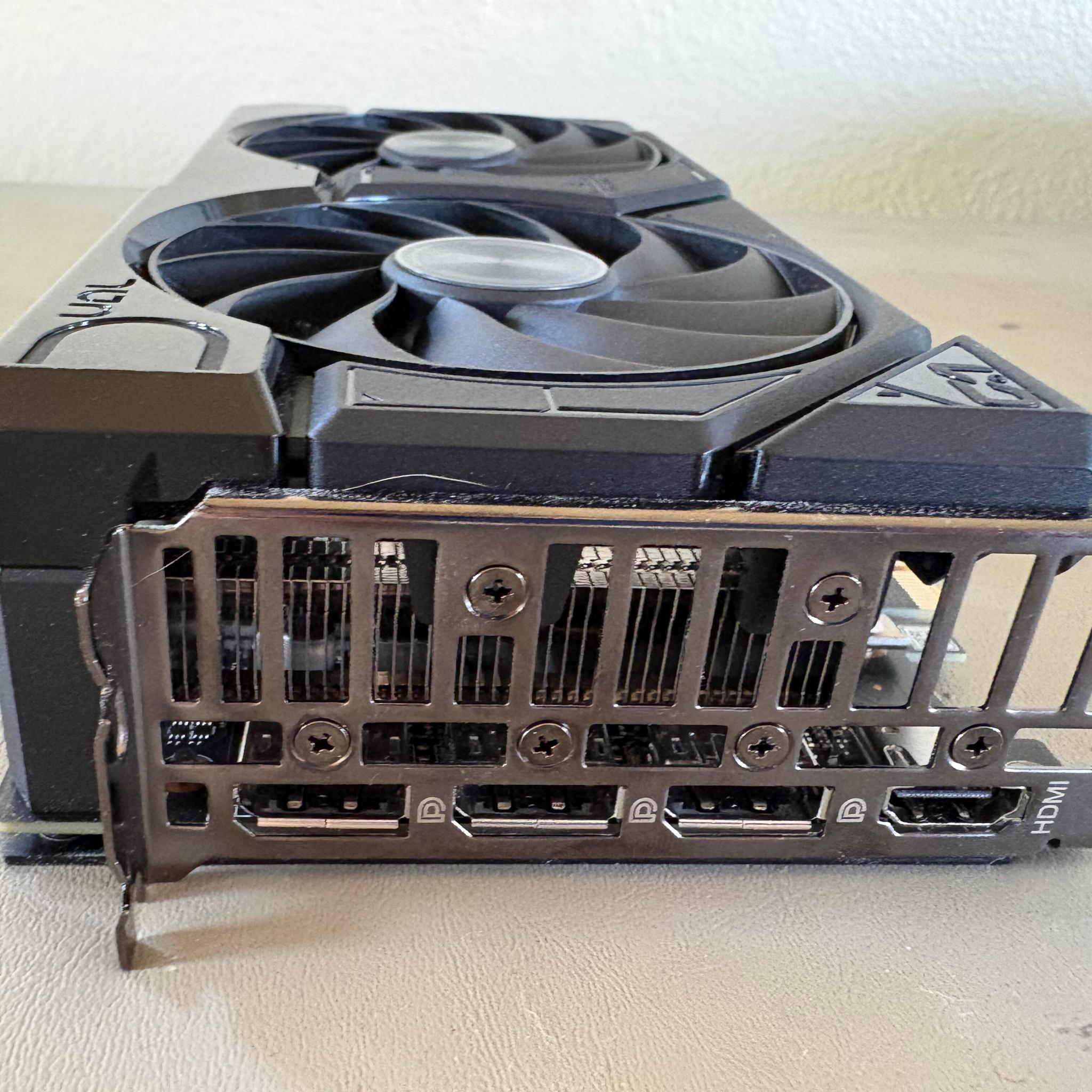 Asus RTX 4060 8B