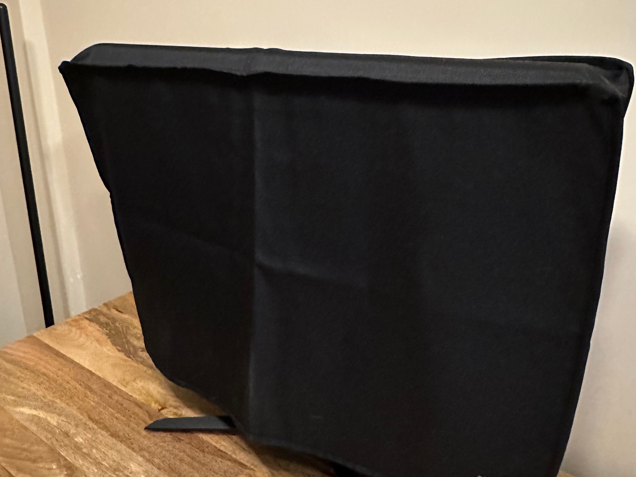 27-inch LG UltraGear Monitor 1440p 165hz HDR G-Sync