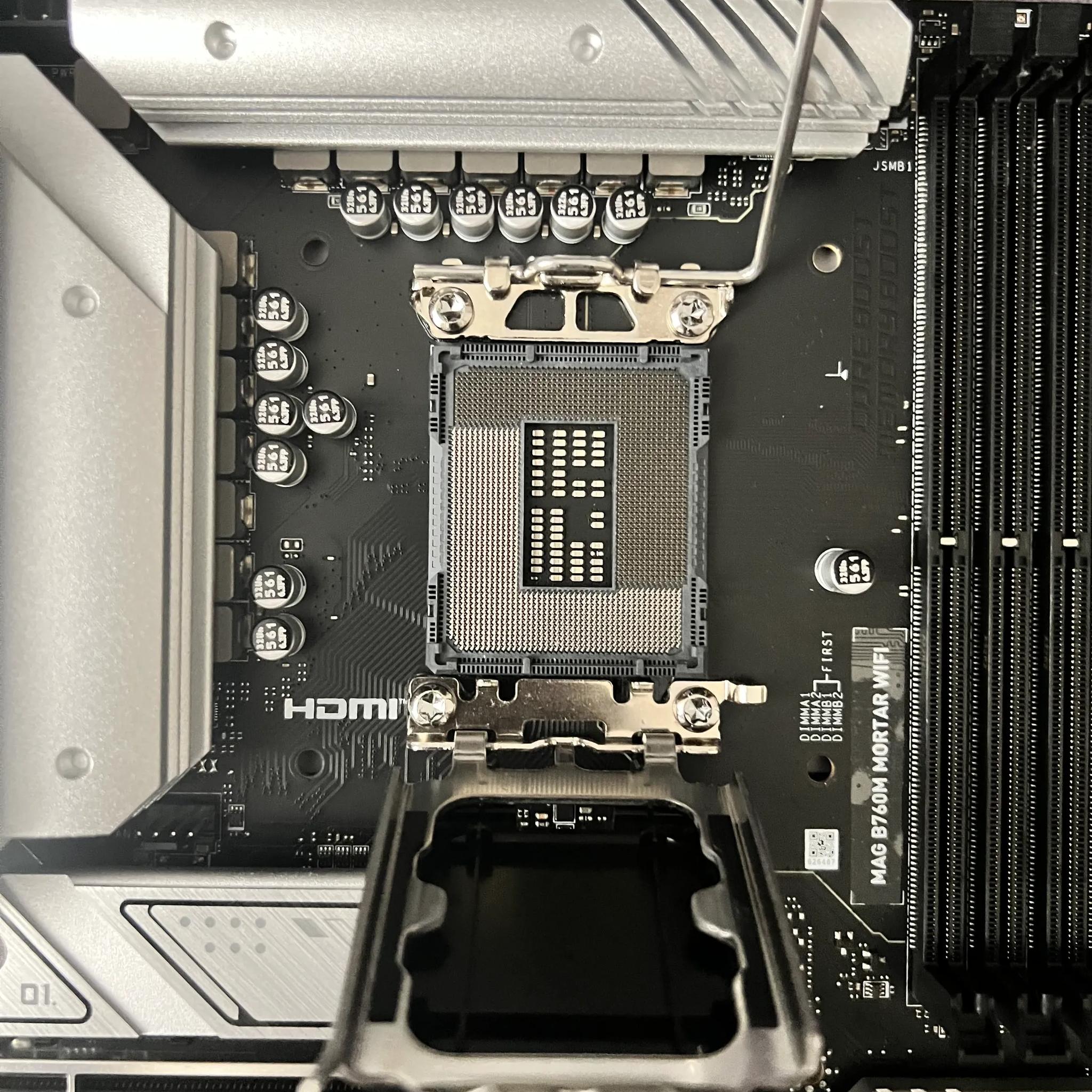 MSI MAG B760M MOTAR WIFI LGA 1700