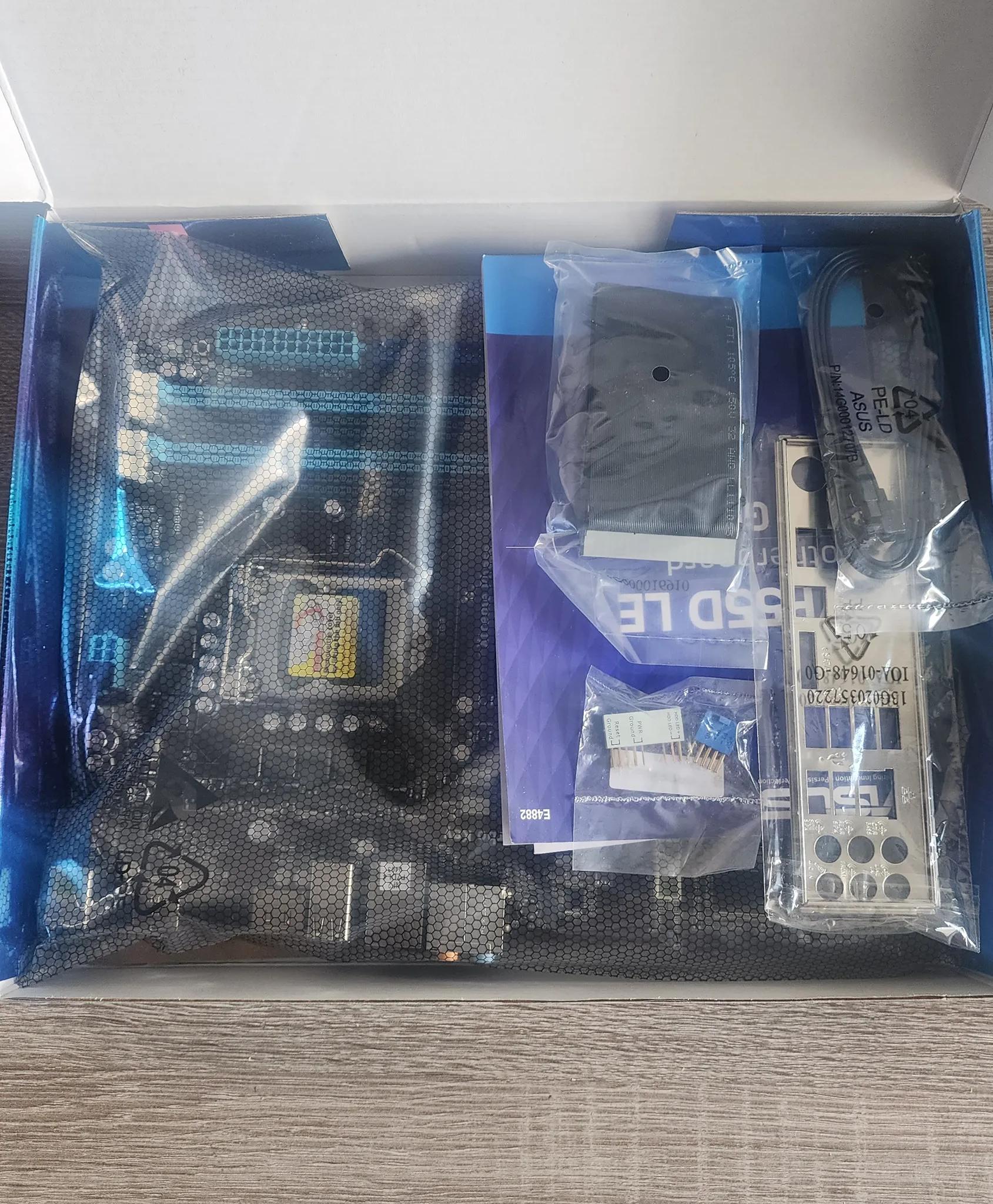 ASUS P7P55D LE MOTHERBOARD