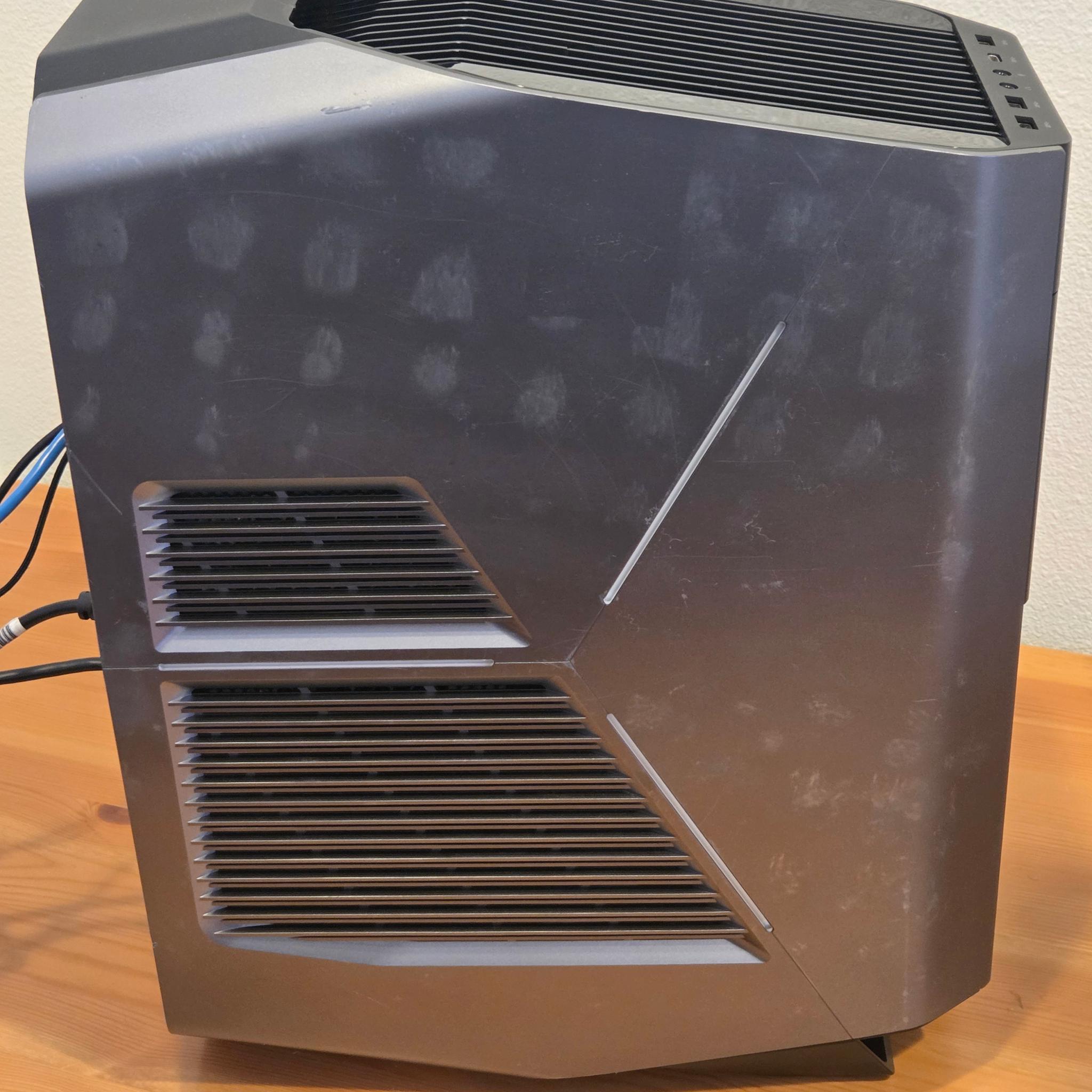 Budget Gaming Done Right! i7 8700, GTX 1080, 16GB Ram