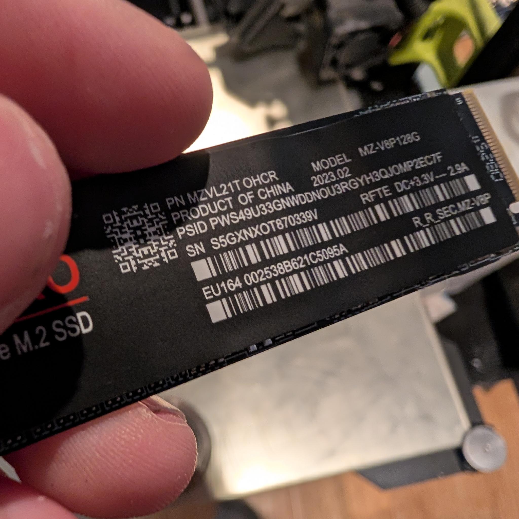 128 GB NVME SSD