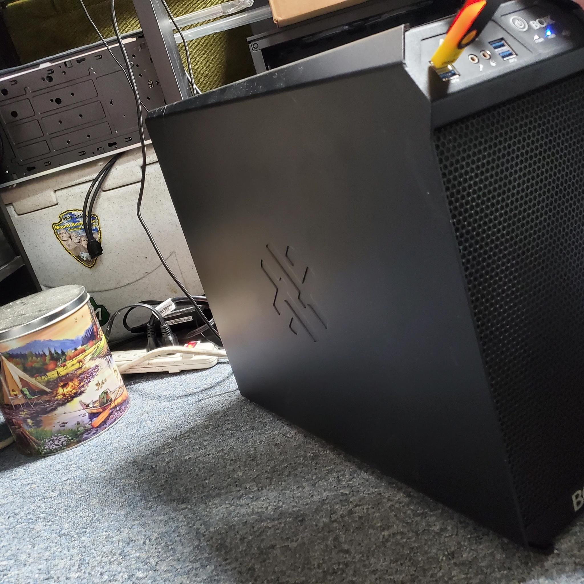 gaming pc Intel i7 8700k 5700xt 16gb ddr4