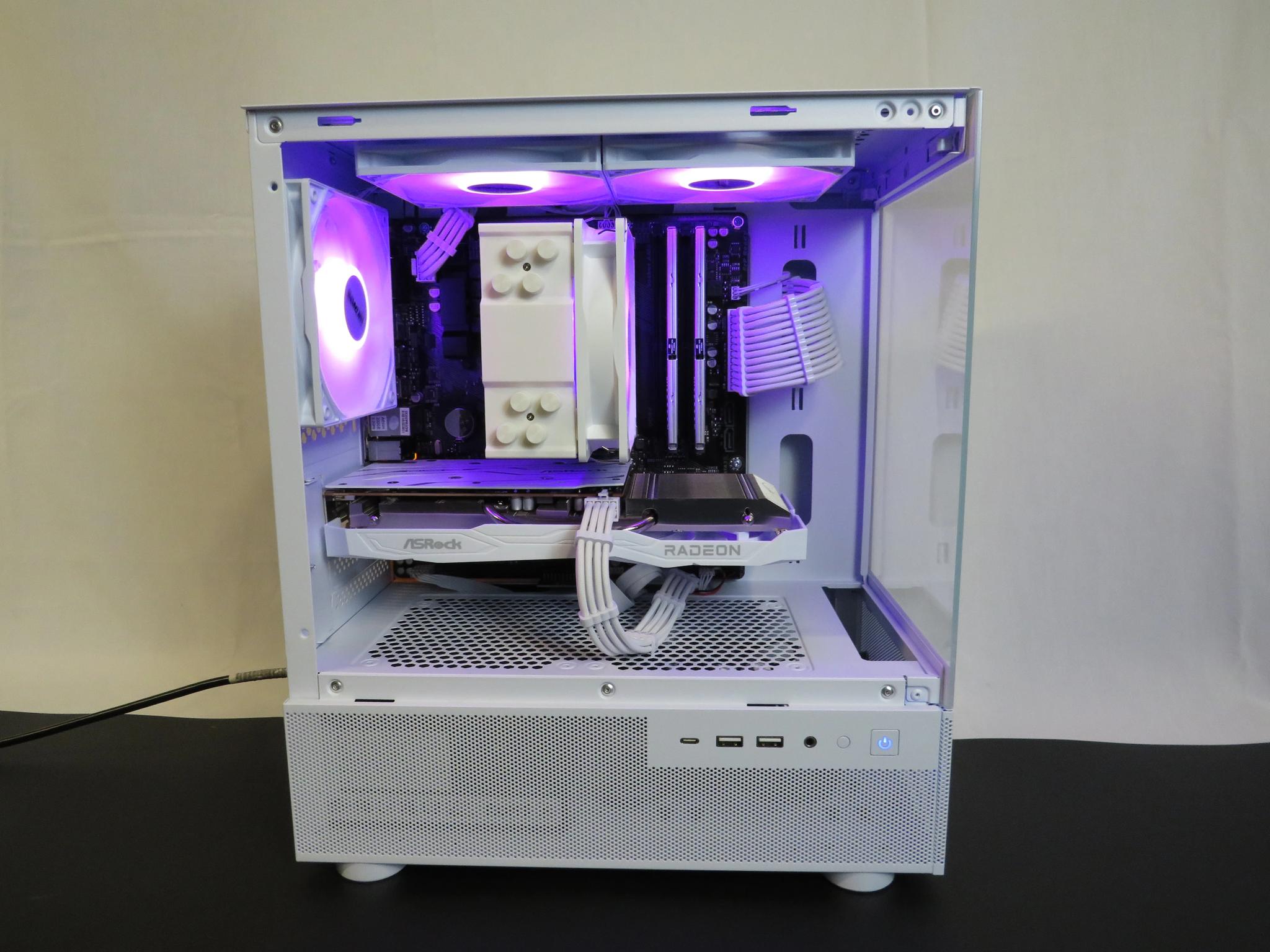 Beautiful Gamer: Ryzen 5 5600 + RX 6600 + 32 GB DDR4 + 1 TB NVME SSD