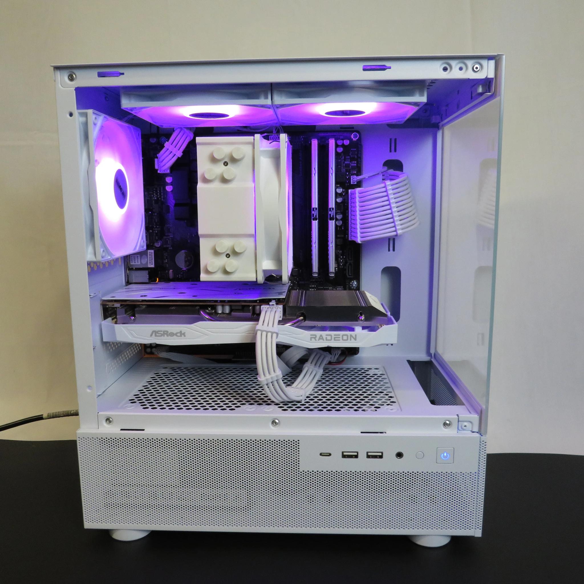 Beautiful Gamer: Ryzen 5 5600 + RX 6600 + 32 GB DDR4 + 1 TB NVME SSD