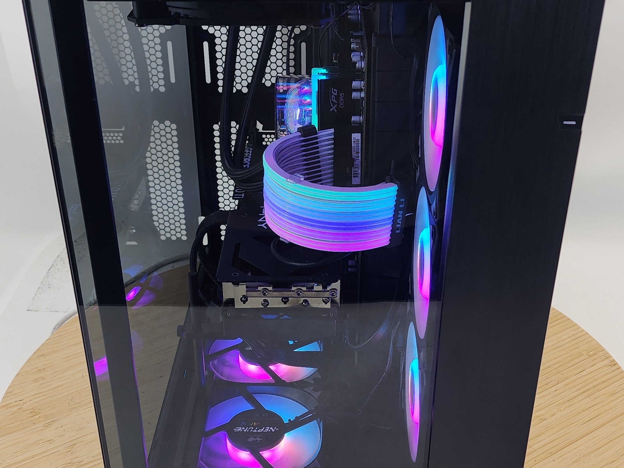 Gaming PC Ryzen 9 9950X3D 32GB RAM 2TB SSD RTX 5070 Ti 16GB Windows 11 Computer