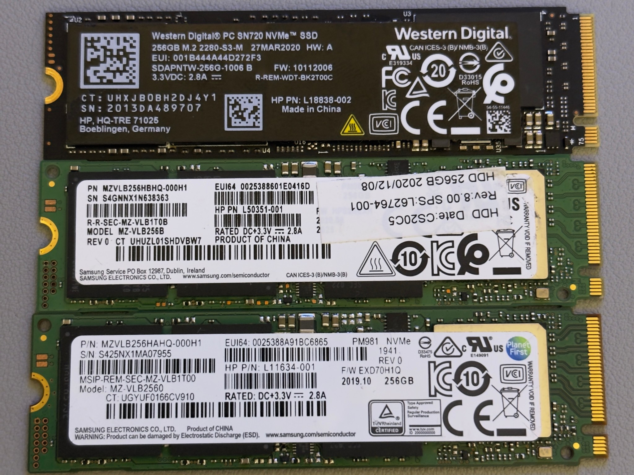 256GB SSD