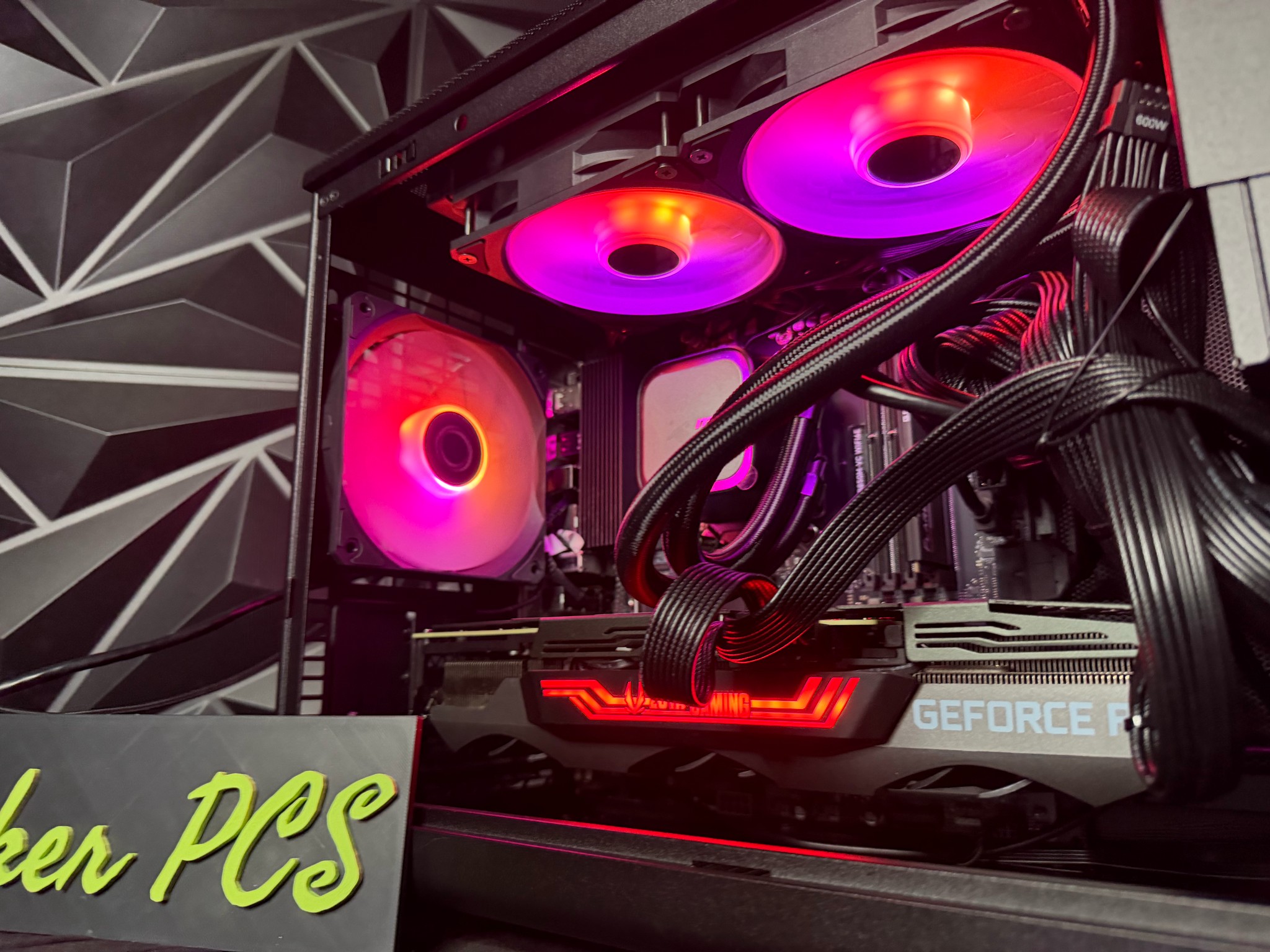 🌑⚡ ZERO DARK 7580 ⚡🌑 Ryzen 5 7500X3D| RTX 3080| 16 GB DDR5| 1.25 TB Nvme| 750W PSU