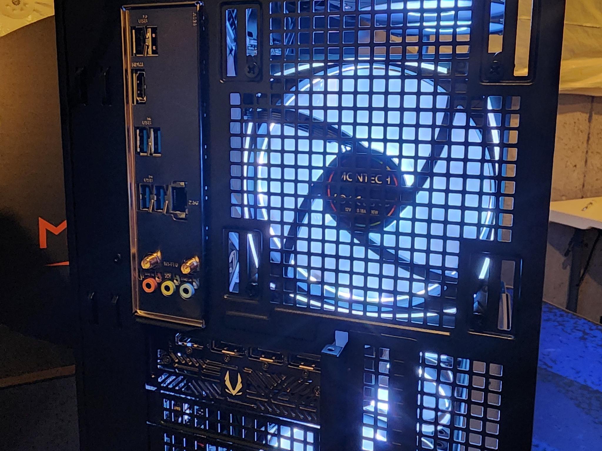 RTX 5060 Ti / i9-12900K / 32GB DDR4 RAM / 1TB NVMe SSD
