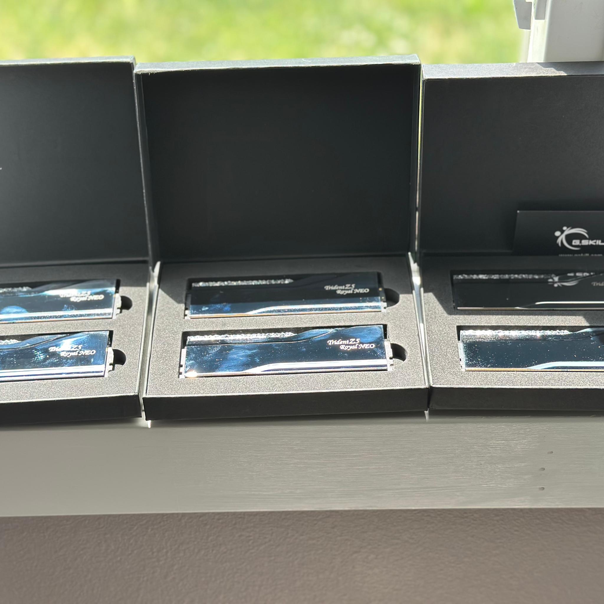 G.SKILL Trident Z5 Royal NEO RGB 32GB (2x16GB) 6000 *CL28* (AMD EXPO) DDR5