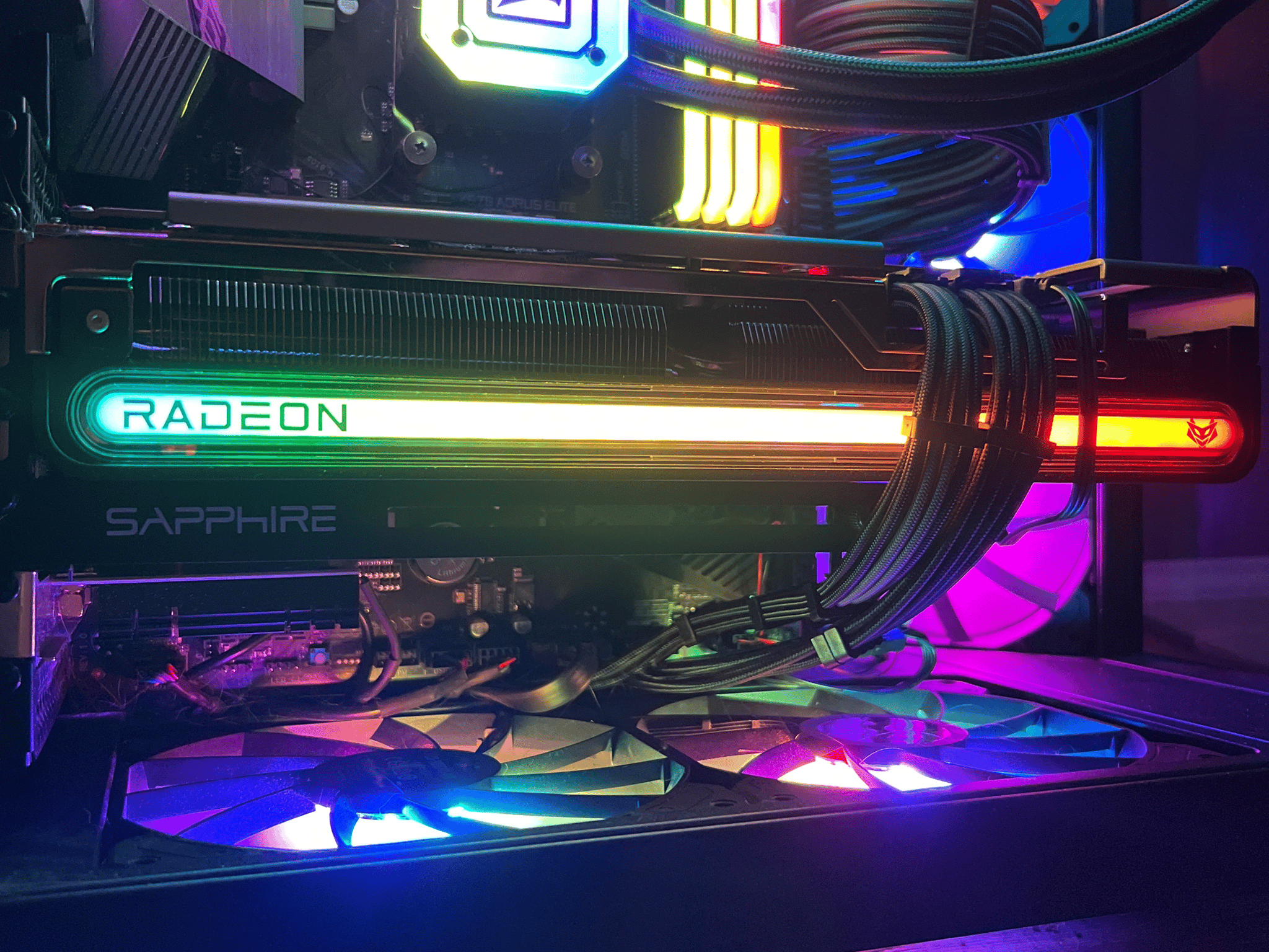 Sapphire Nitro+ Radeon RX 7800 XT