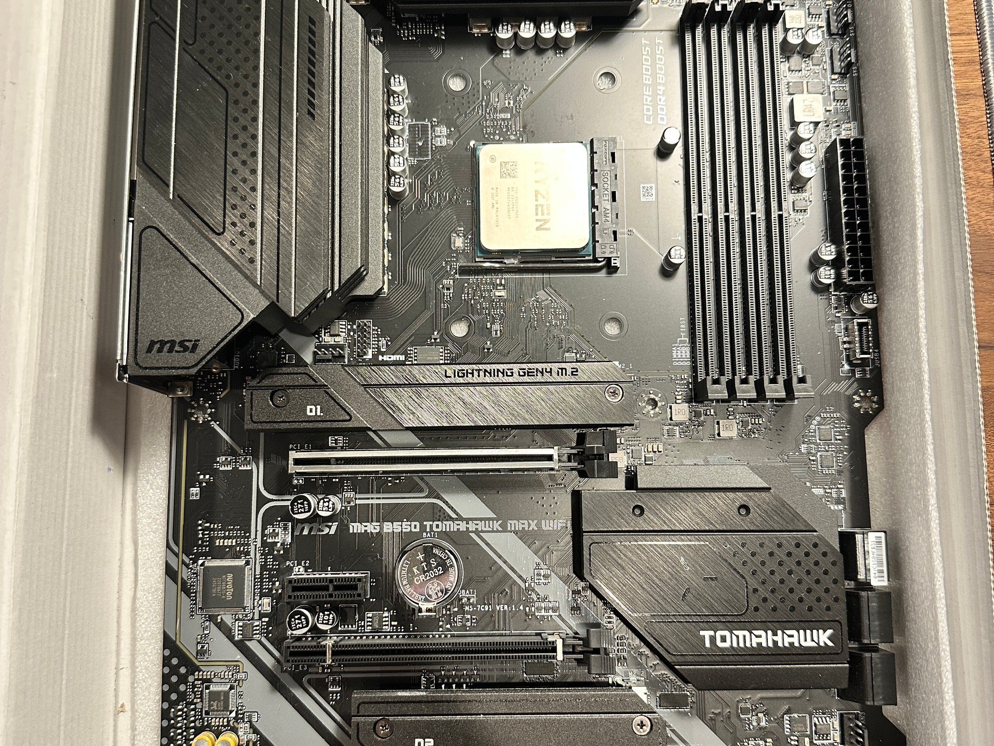 MSI B550 Tomahawk Max Wifi