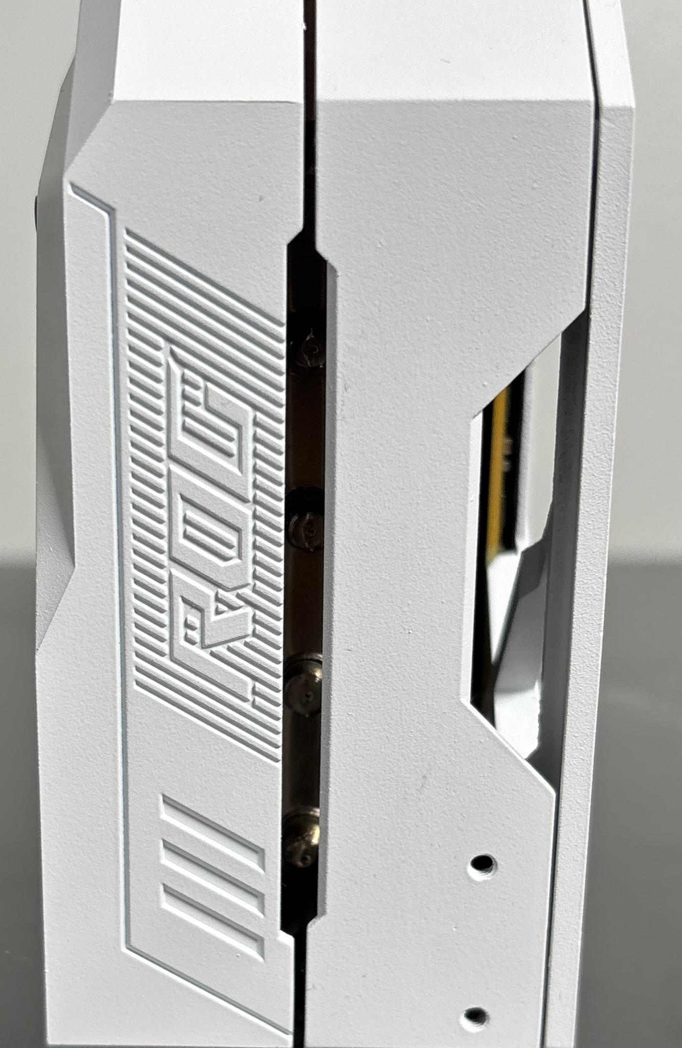 White ASUS ROG STRIX GAMING OC GeForce RTX 3080 10GB