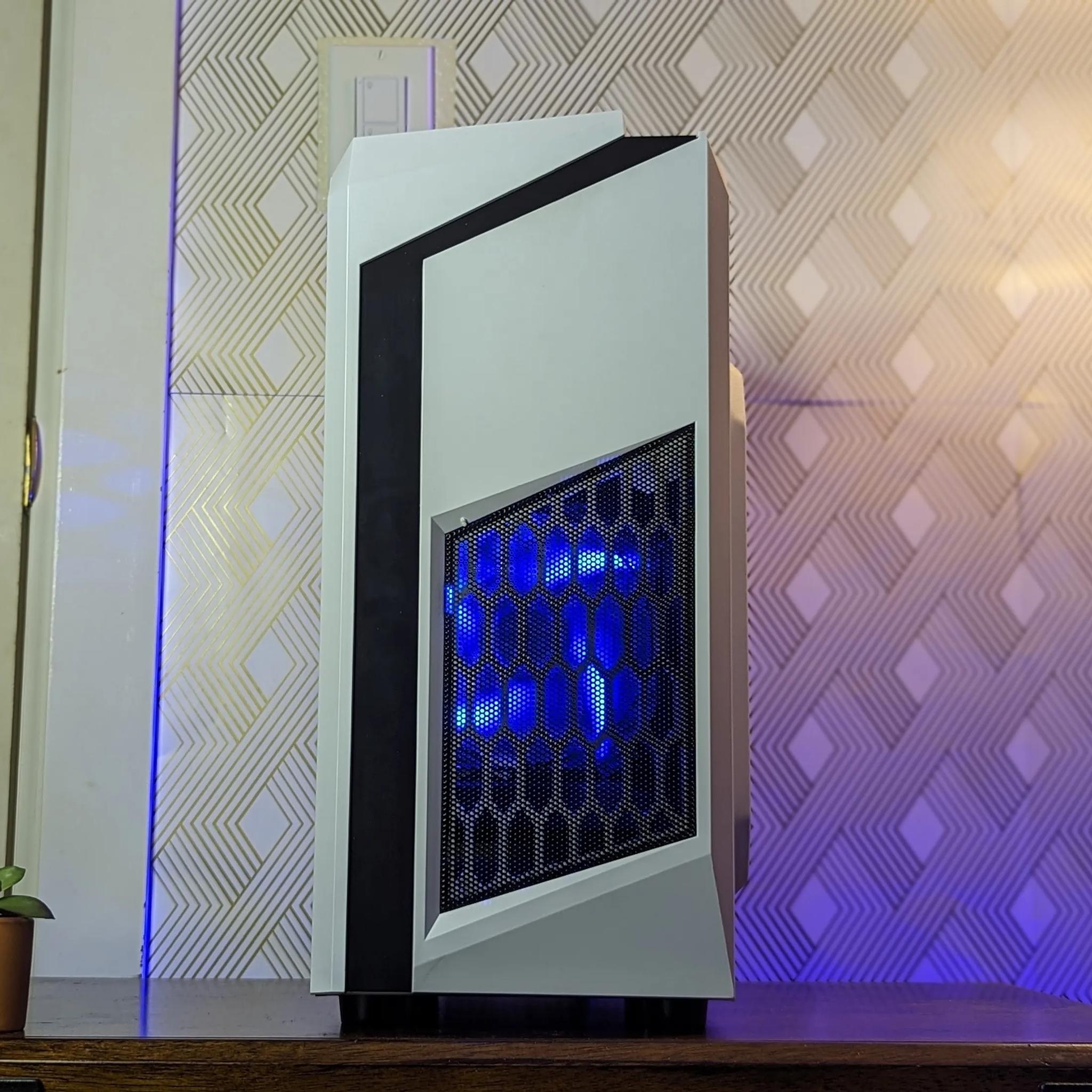 *CLEARANCE* 🎮 ESPORTS GAMING PC SETUP 🎮 - 1080p Gaming- Intel i7-7700 + GTX 1050 Ti + 16GB DDR4