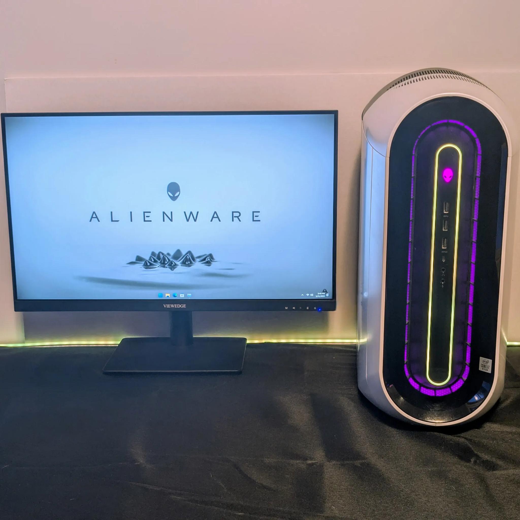 I7 10th Gen RTX 2070 SUPER Alienware Gaming/Streaming PC