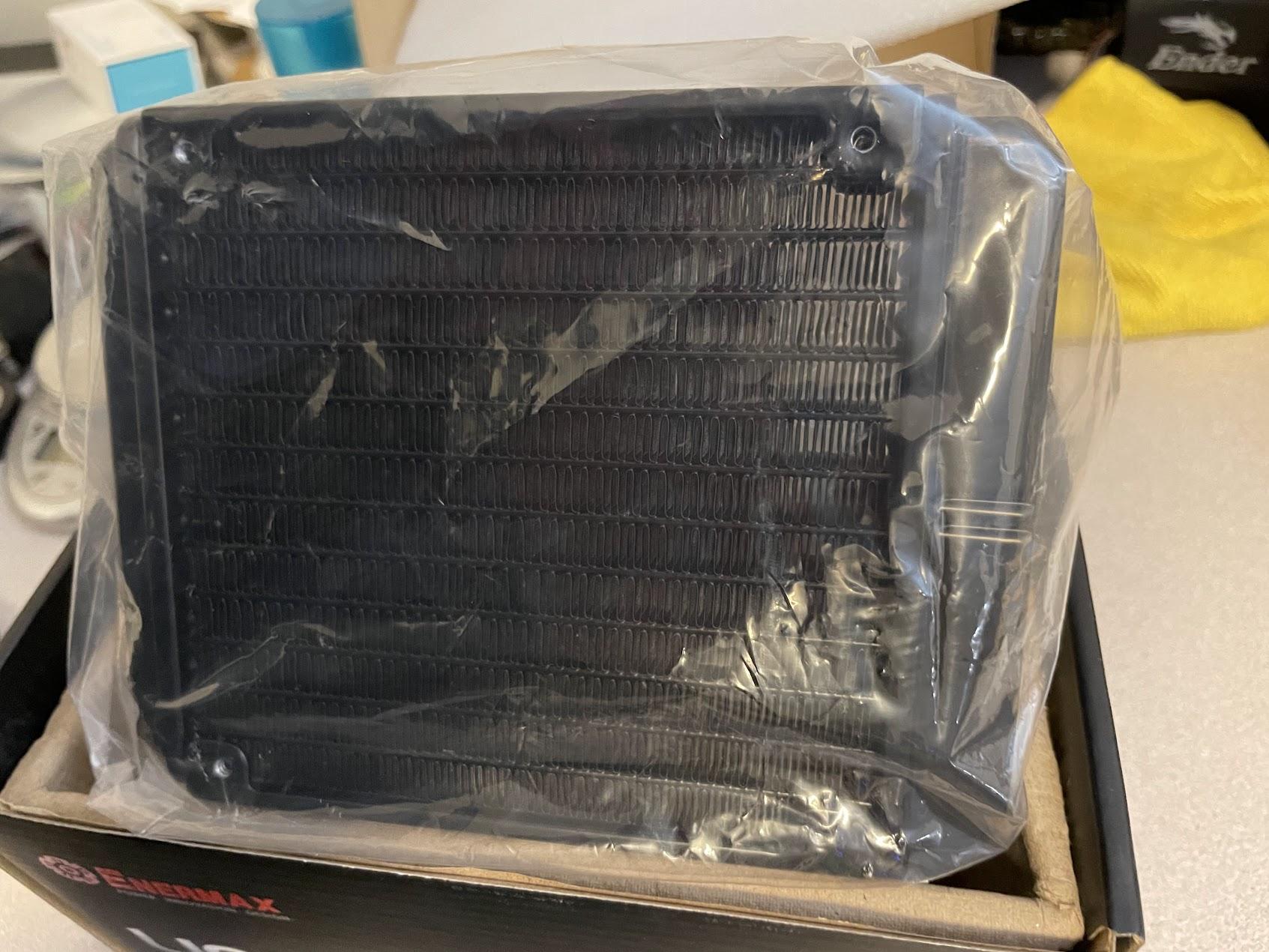 Enermax LIQMAX III ARGB 120mm All-in-one AIO Closed Loop Liquid Cooler CLC for Intel and AMD CPUs