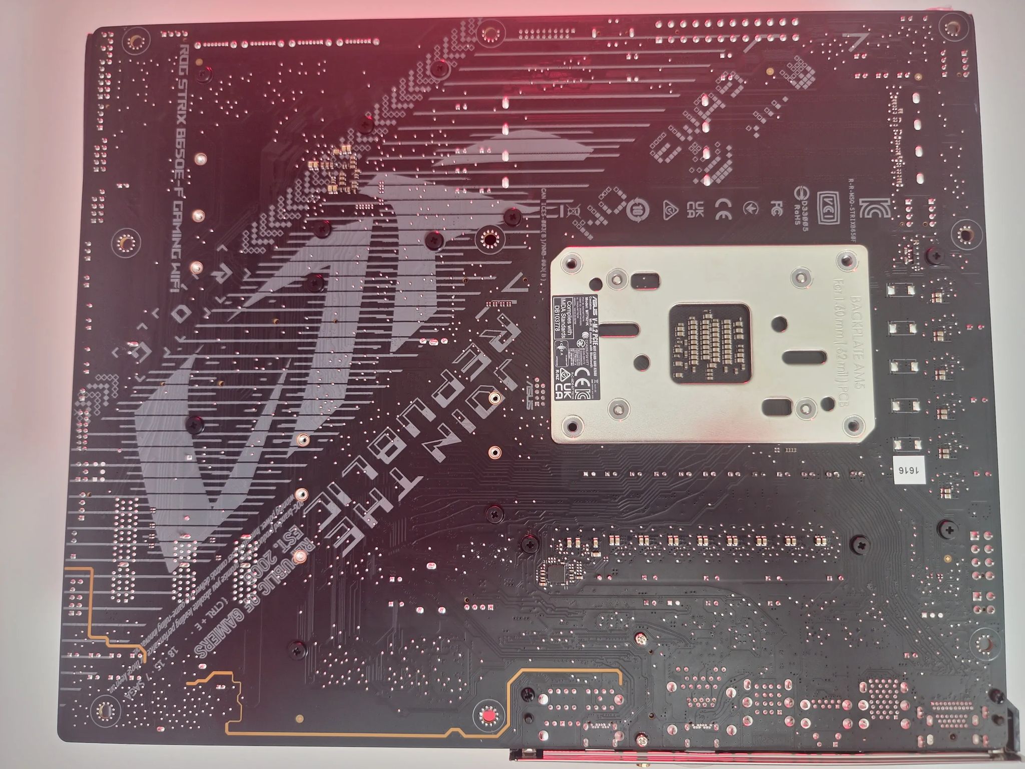 ASUS B650E-F ROG STRIX GAMING WIFI for 7000 8000 and 9000 series - BIOS UPDATED
