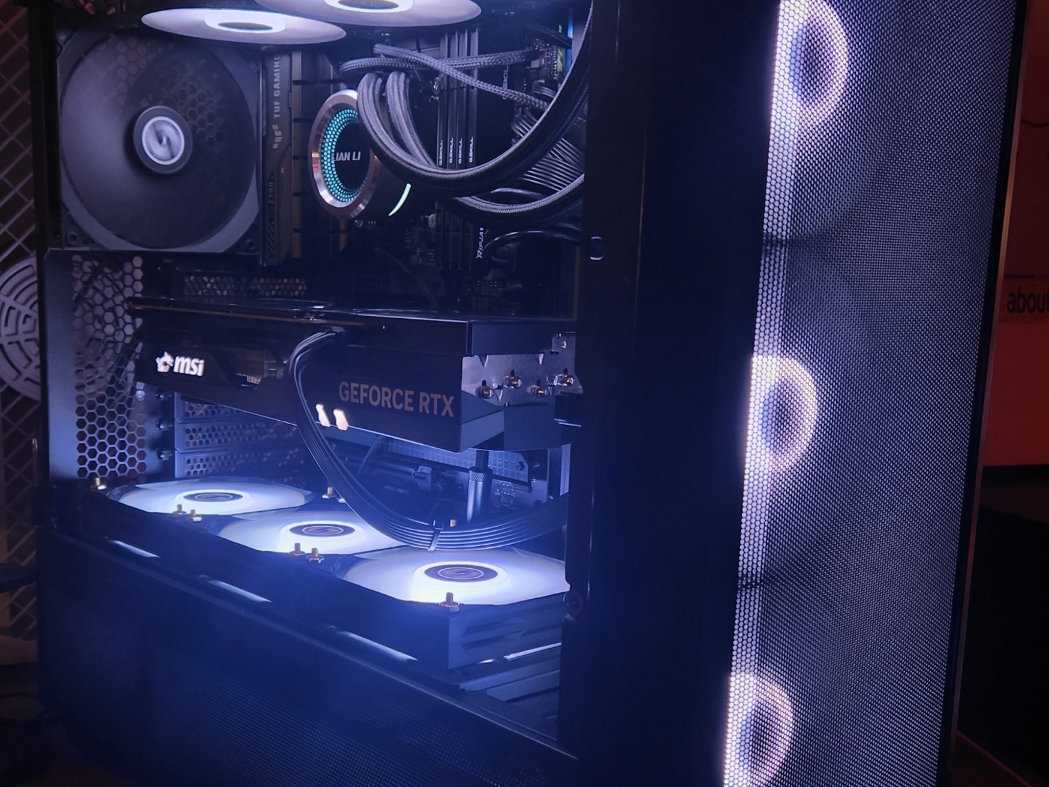 RTX 4070Ti | i9-13900K | 64GB DDR5 RAM | Gaming PC & Workstation