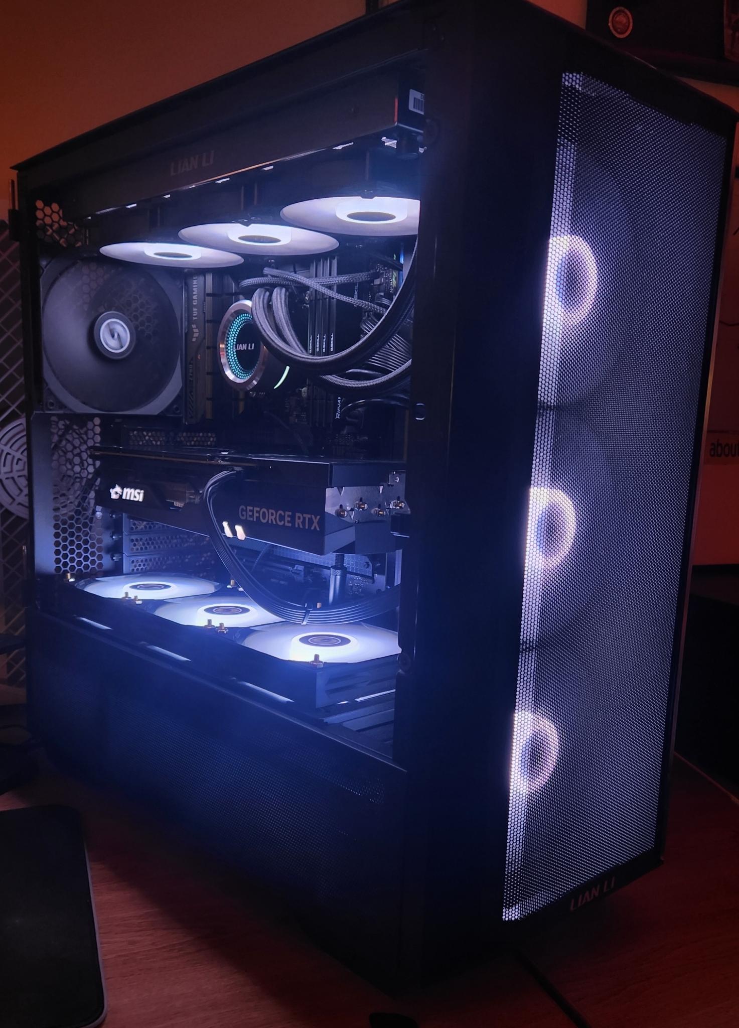 RTX 4070Ti | i9-13900K | 64GB DDR5 RAM | Gaming PC & Workstation