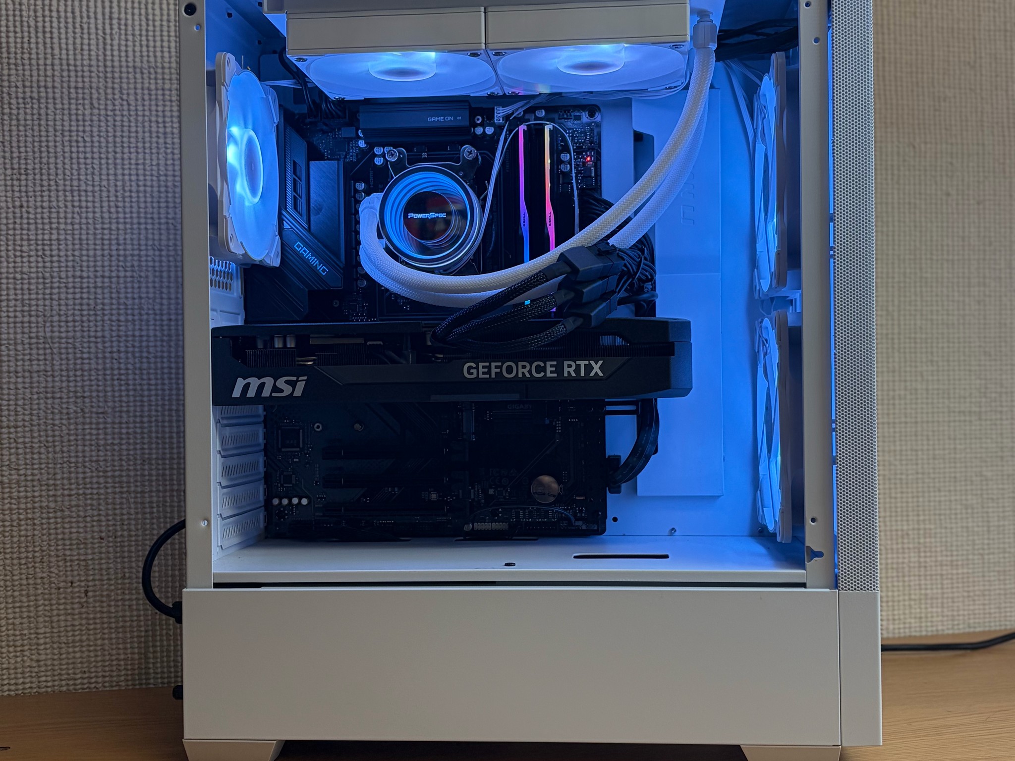 4K Gaming PC | RTX 5080 16GB | Ryzen 7 9800X3D | 32GB DDR5 | 2 TB SSD
