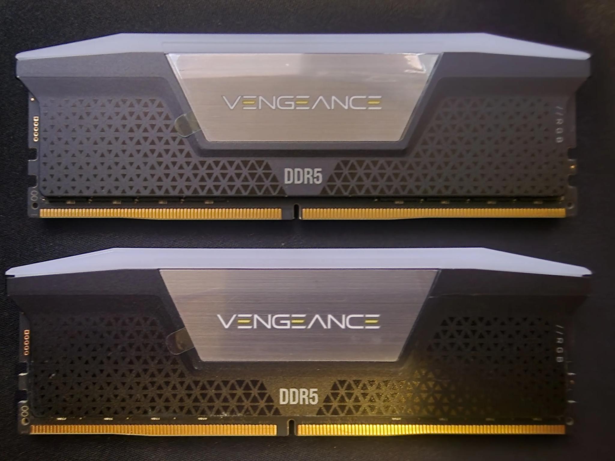 Corsair VENGEANCE® RGB 64GB (2x32GB) DDR5 DRAM 6400MT/s CL32 Memory Kit — Black