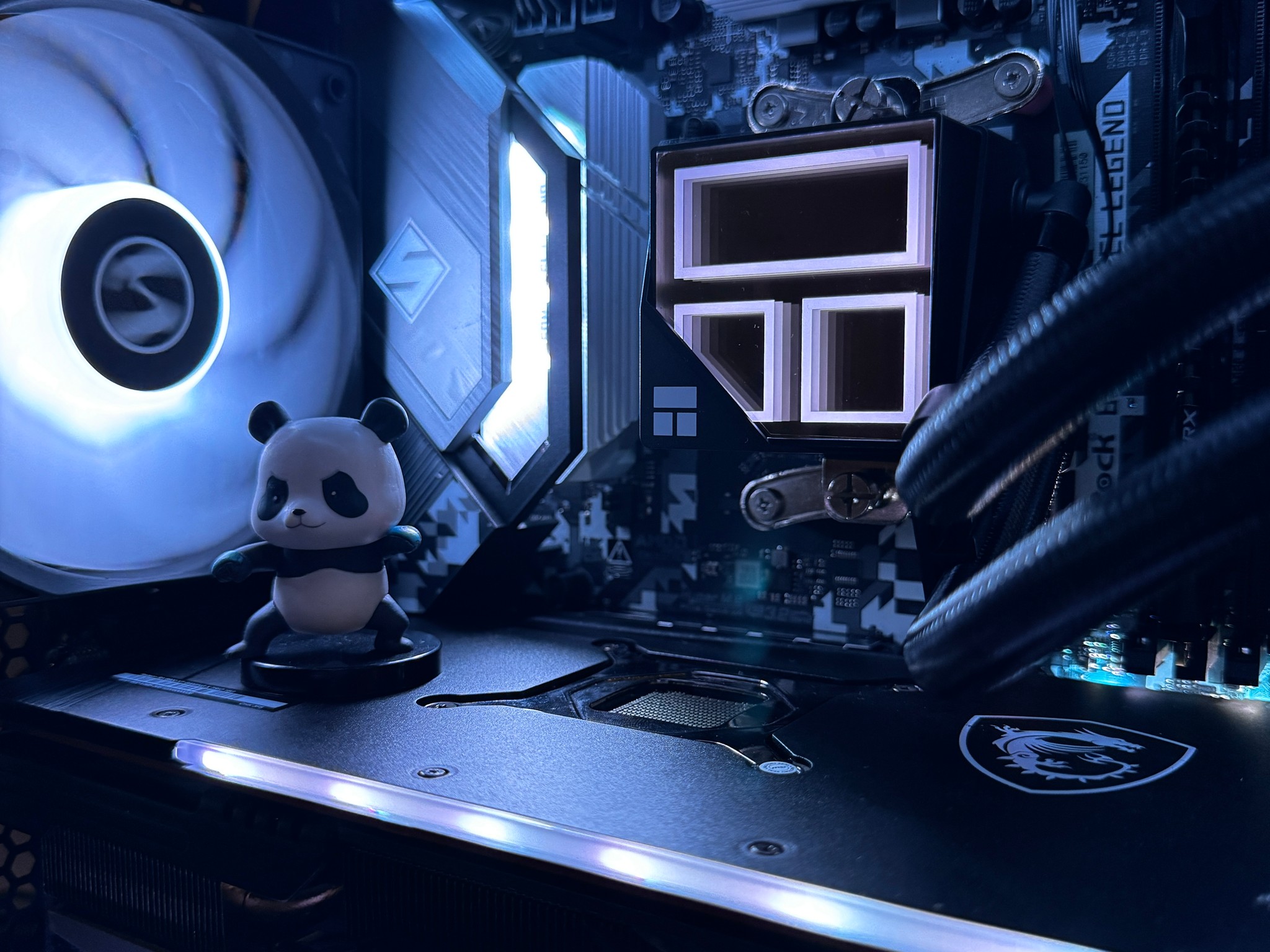 High-End 4K/1440/1080p Gaming PC – Ryzen 5 5600X3D | RX 6900 XT | 32GB DDR4 | Lian Li RGB Case!