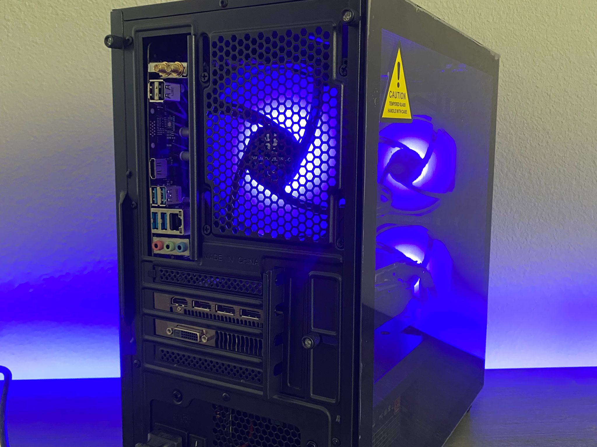 Team Red Gaming PC 1440P - AMD RX 580 8GB - AMD Ryzen 5 2600 - ARGB - 1TB NVMe