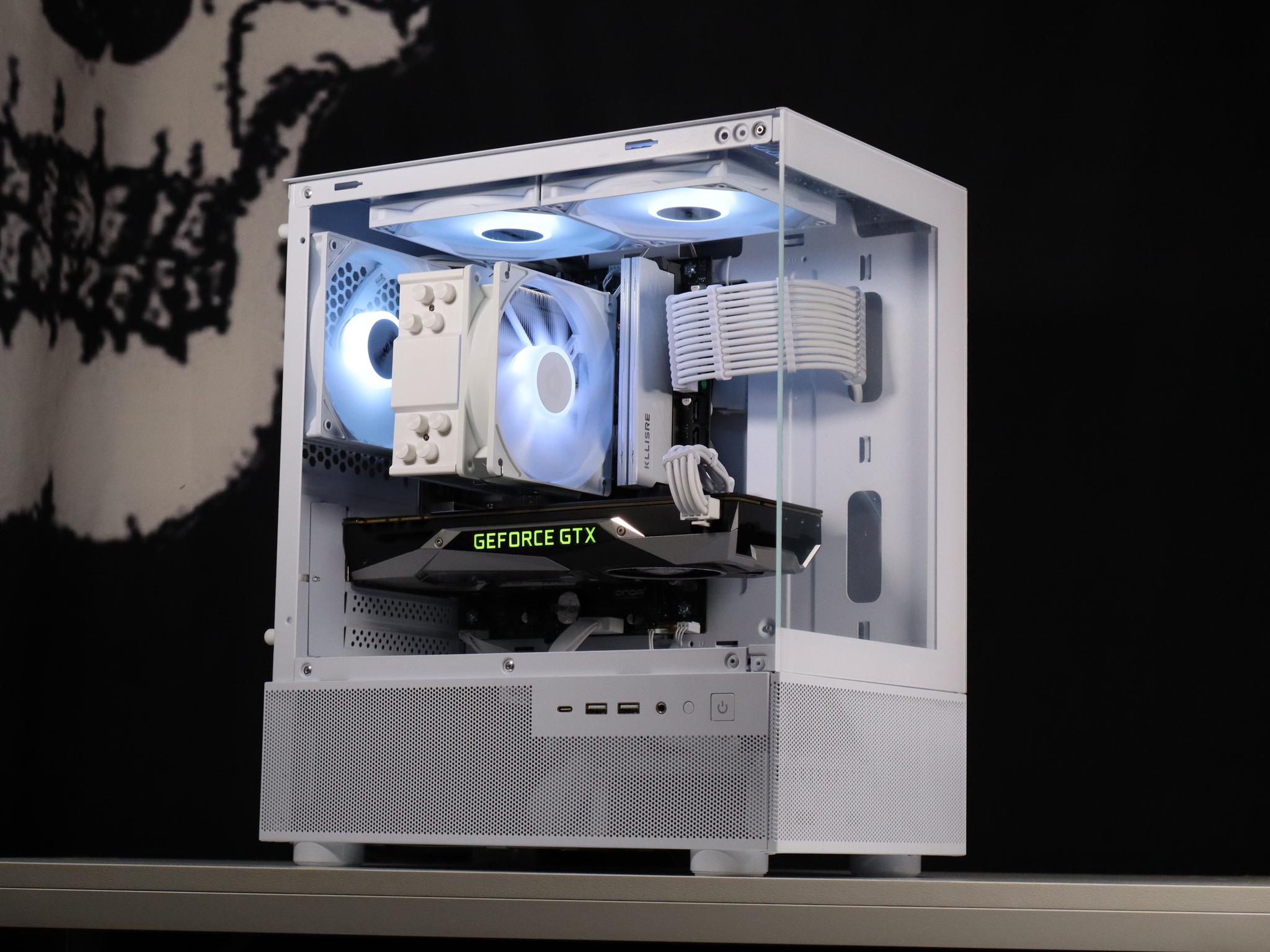 WHITE GAMING PC, RYZEN 5 2600x, GTX 1070, WIFI