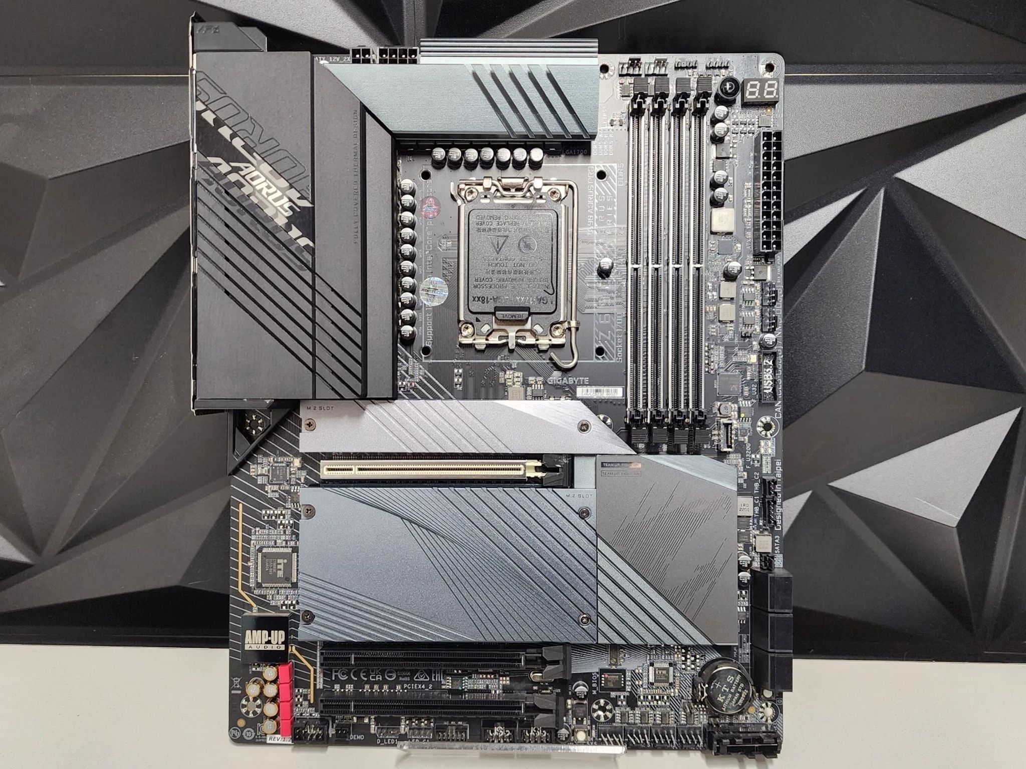 UPDATED BIOS GIGABYTE Z690 AORUS PRO WIFI DDR5 LGA1700 ATX Motherboard
