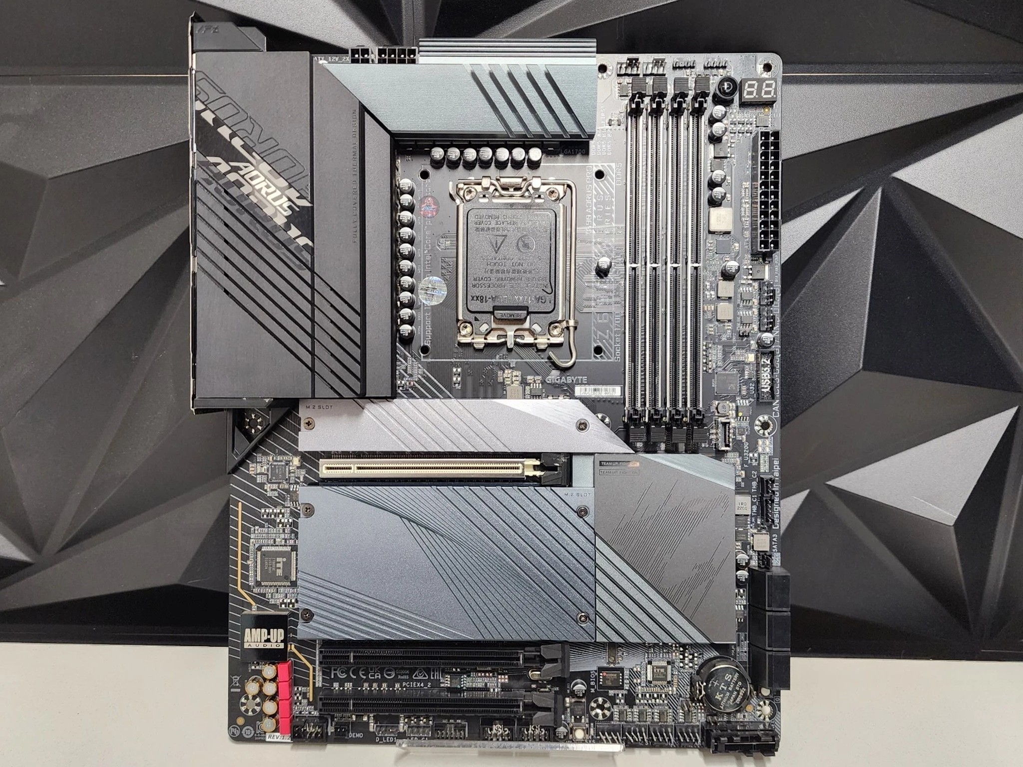 UPDATED BIOS GIGABYTE Z690 AORUS PRO WIFI DDR5 LGA1700 ATX Motherboard