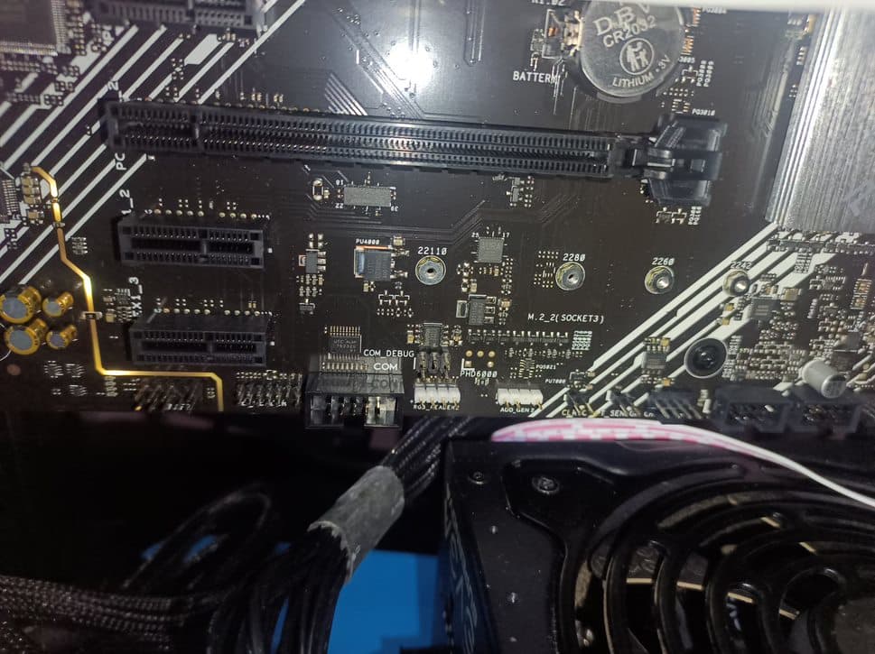 Combo Asus B550-Plus/ Ryzen 5 2600 W\ 16GB TForce DDR4 3200Mhz CL18 and 1 TB Crucial P3 M.2