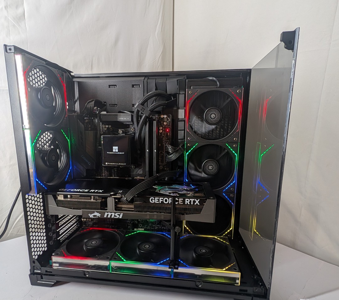 RTX 5080 | RYZEN 7 9800x3d | 64GB DDR5 | 2TB NVME | X870