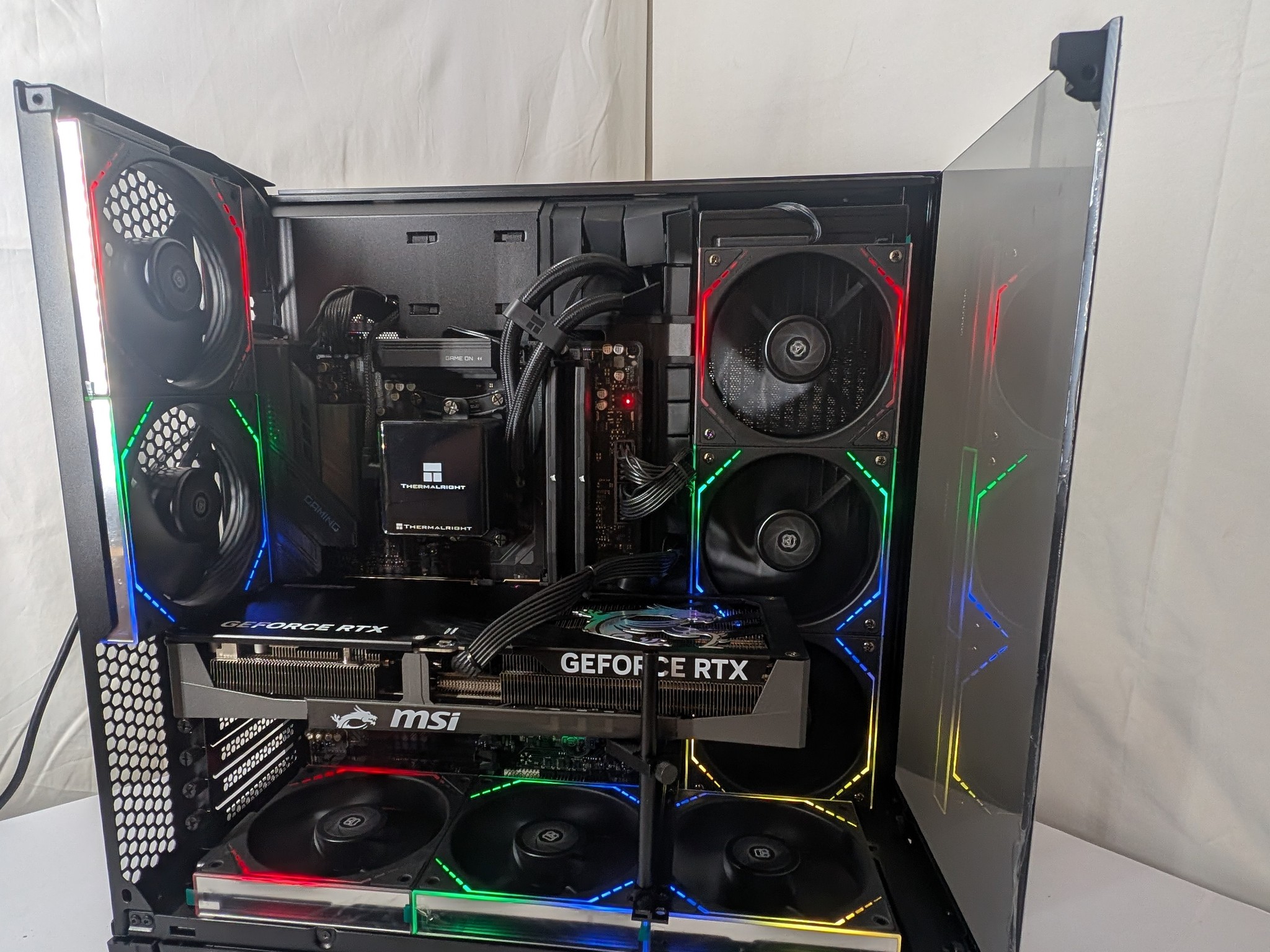 RTX 5080 | RYZEN 7 9800x3d | 64GB DDR5 | 2TB NVME | X870 MOTHERBOARD | lian li o11