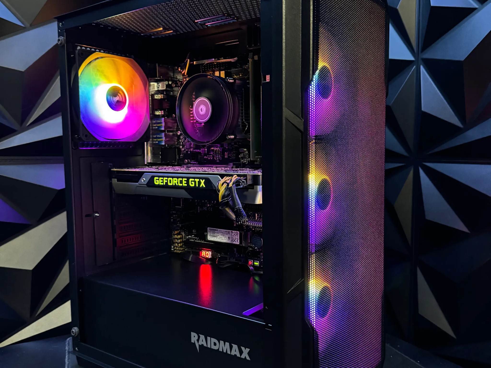 🐈‍⬛.𖥔Budget Baddie🐈‍⬛.𖥔 i5|GTX 780| 16 GB DDR4| Tusker Build 6680