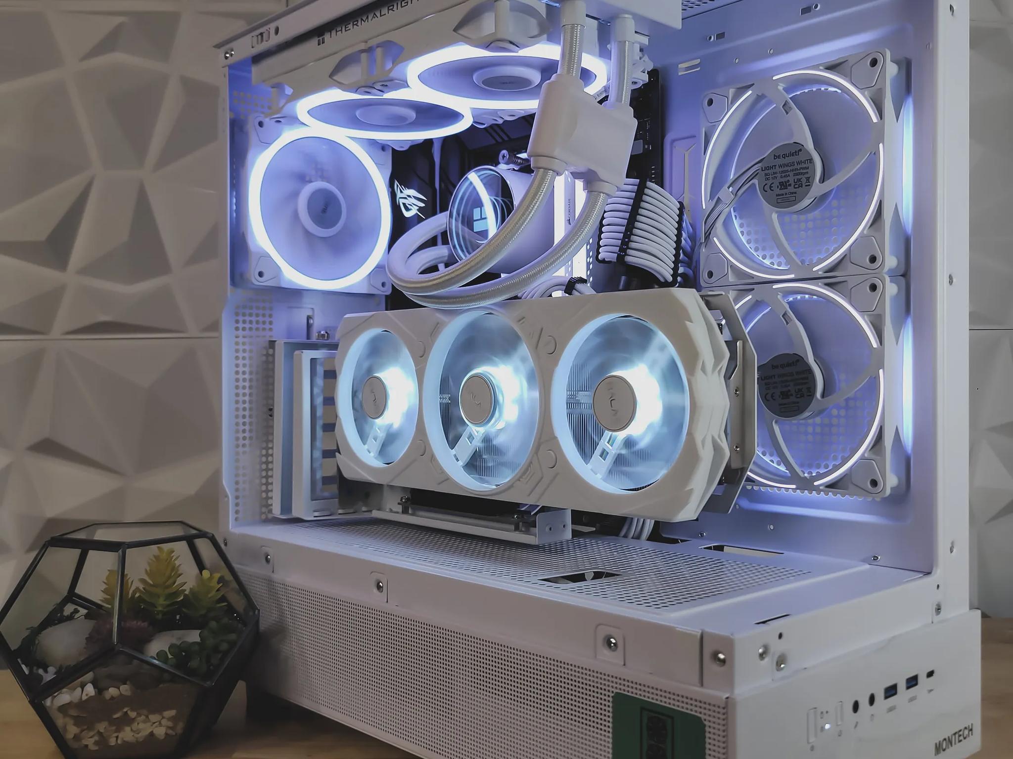 🎃 Halloween Sale 🎃 Ivory Storm: RTX 4070 | Ryzen 7 | 32GB RAM | 1 TB | 850w | Win11 Pro | Wifi