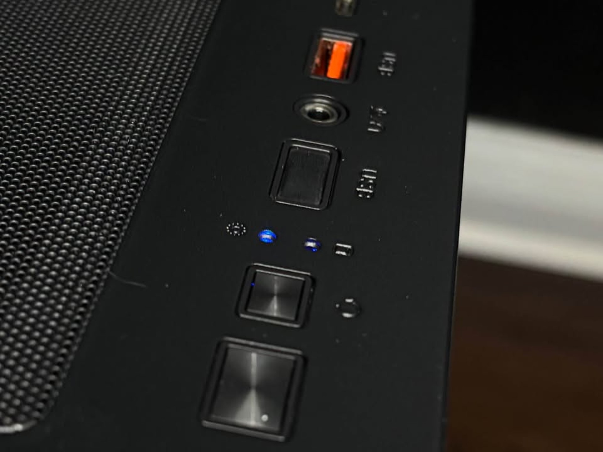 Black Gaming PC (RTX 3070 TI 8GB + AMD Ryzen 5 5500)