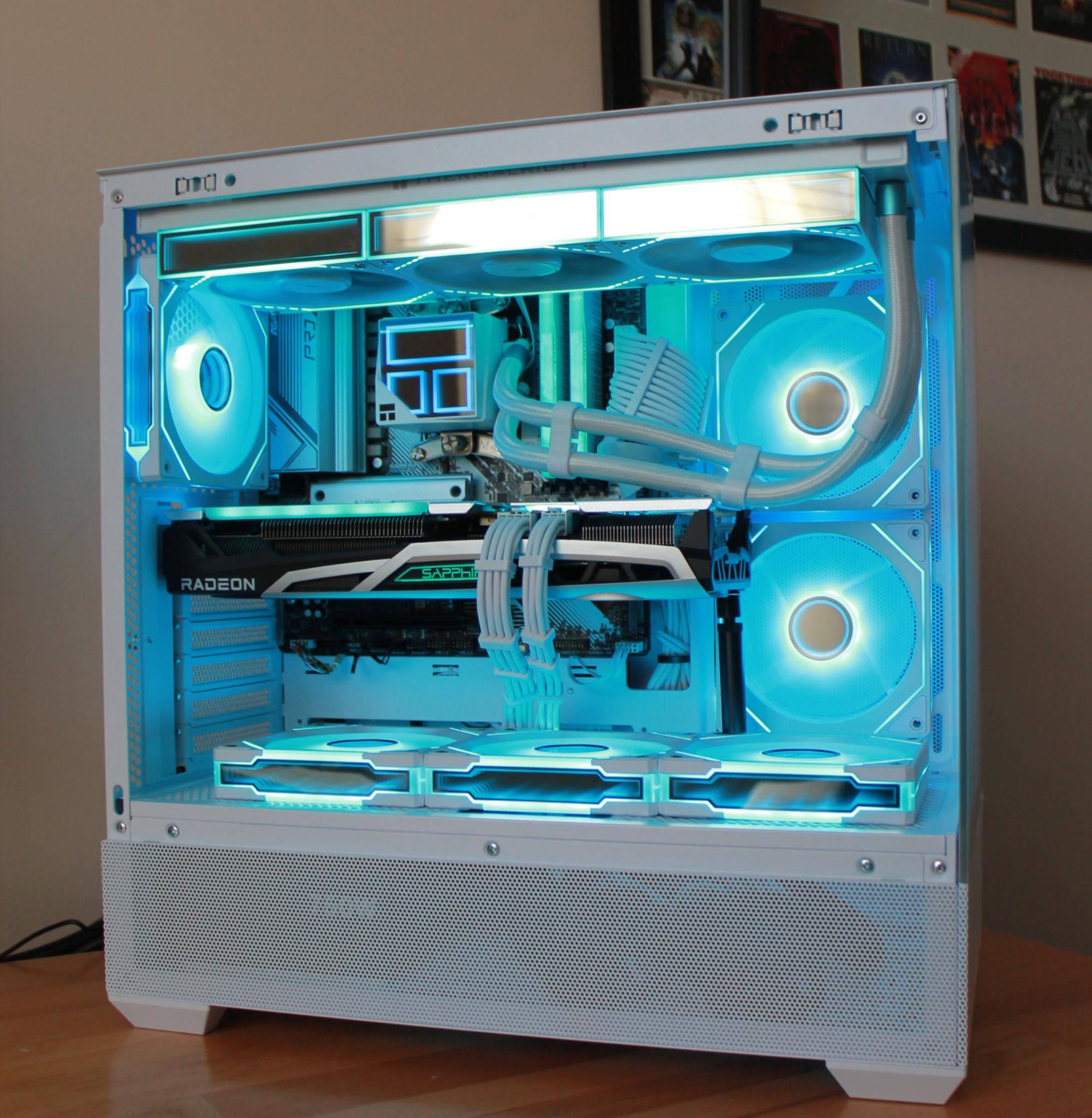 White Beast 6700XT 12GB, Ryzen 5 7600 , 32GB RAM
