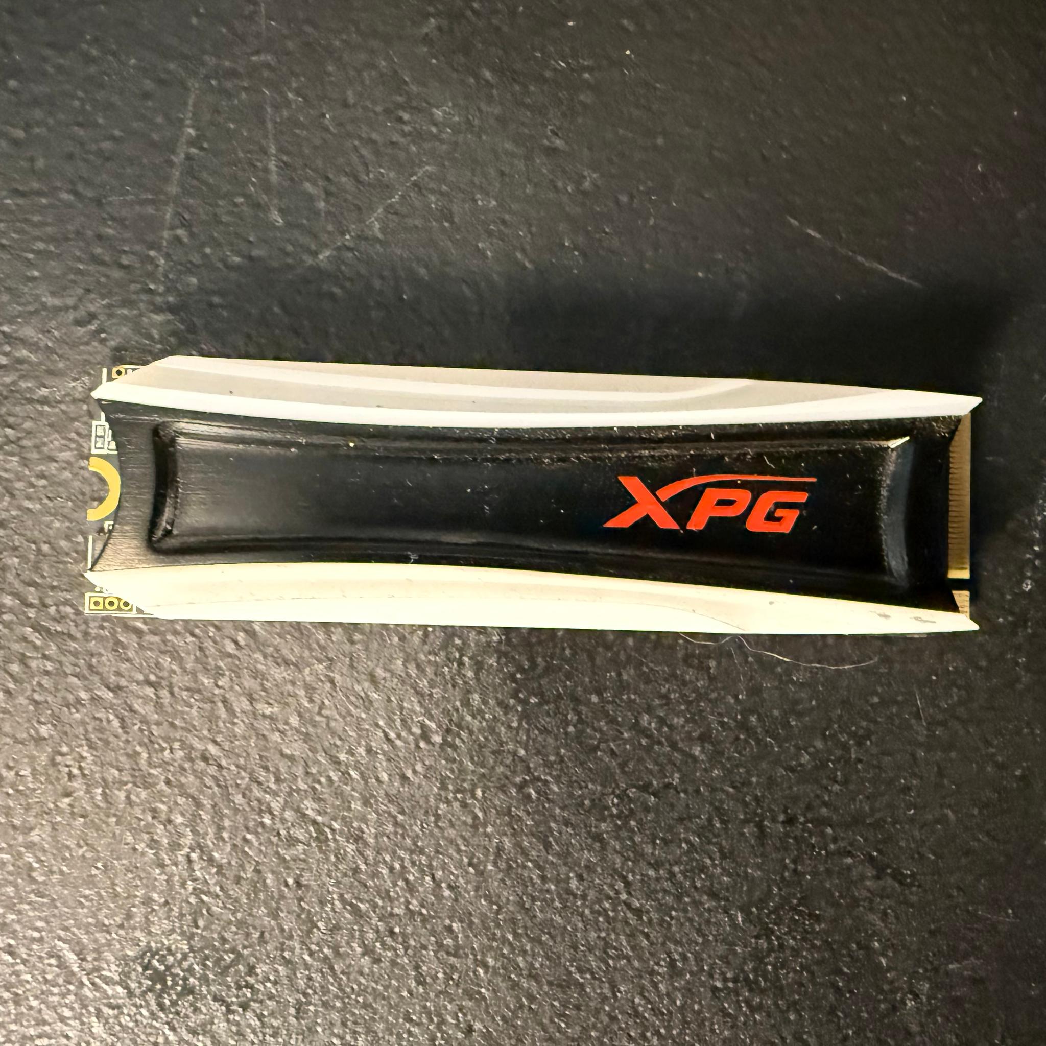ADATA XPG SPECTRIX S40G RGB 256GB